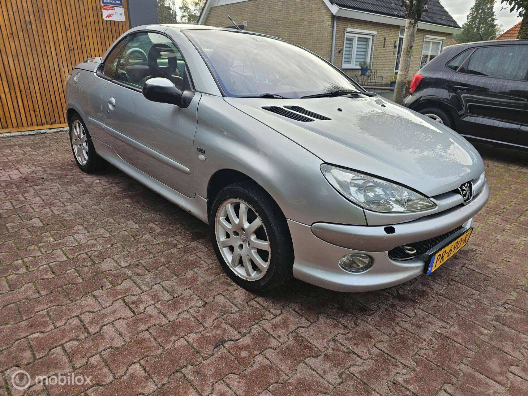 Foto van Peugeot 206 CC