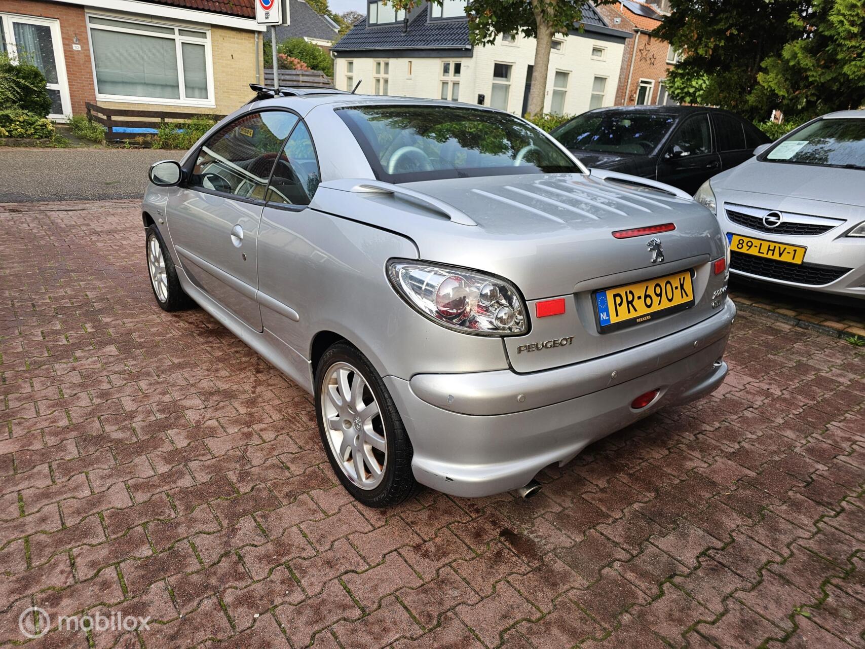 Foto van Peugeot 206 CC