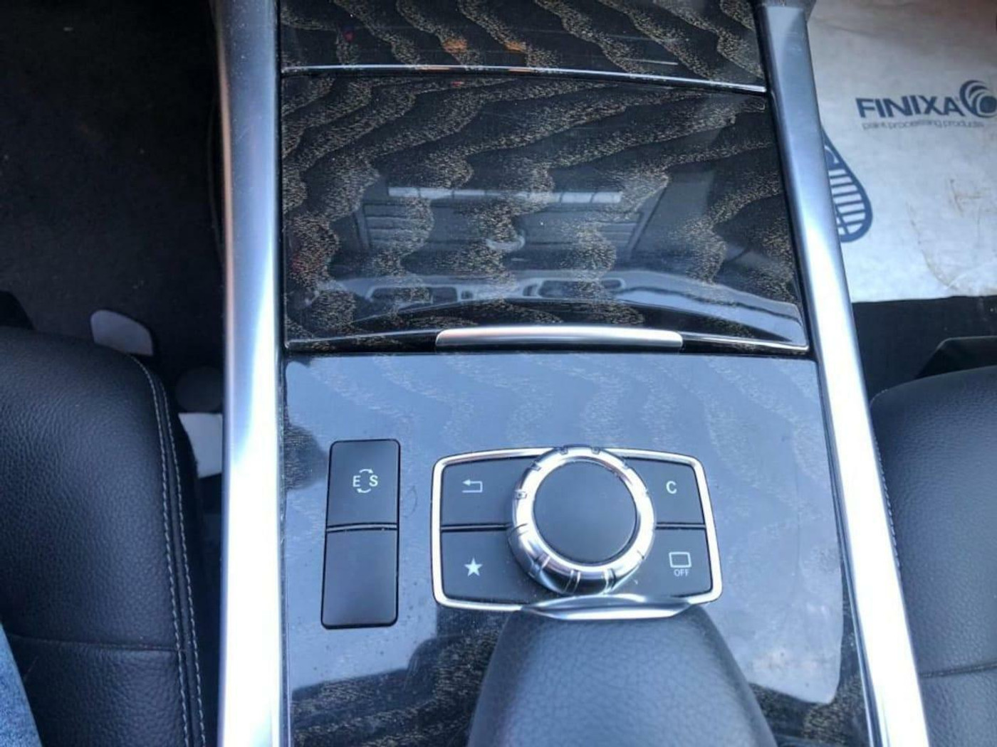 Foto van Mercedes-Benz E 200