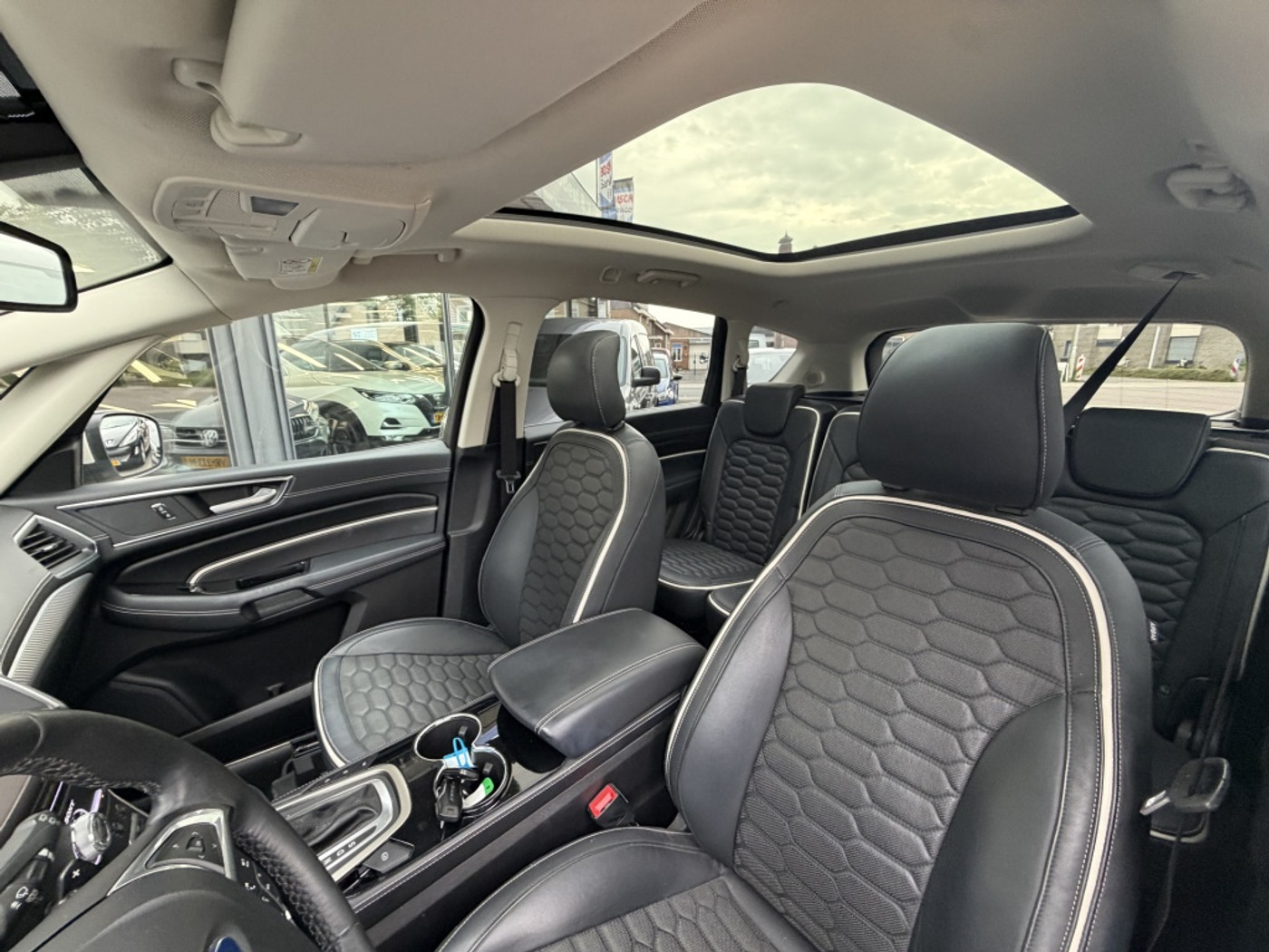 Foto van Ford S-max