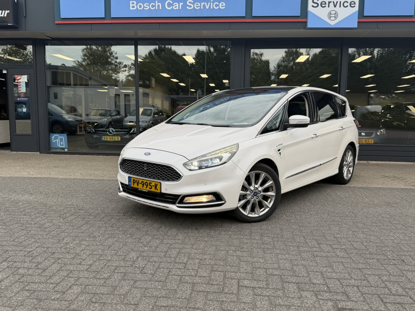 Foto van Ford S-max