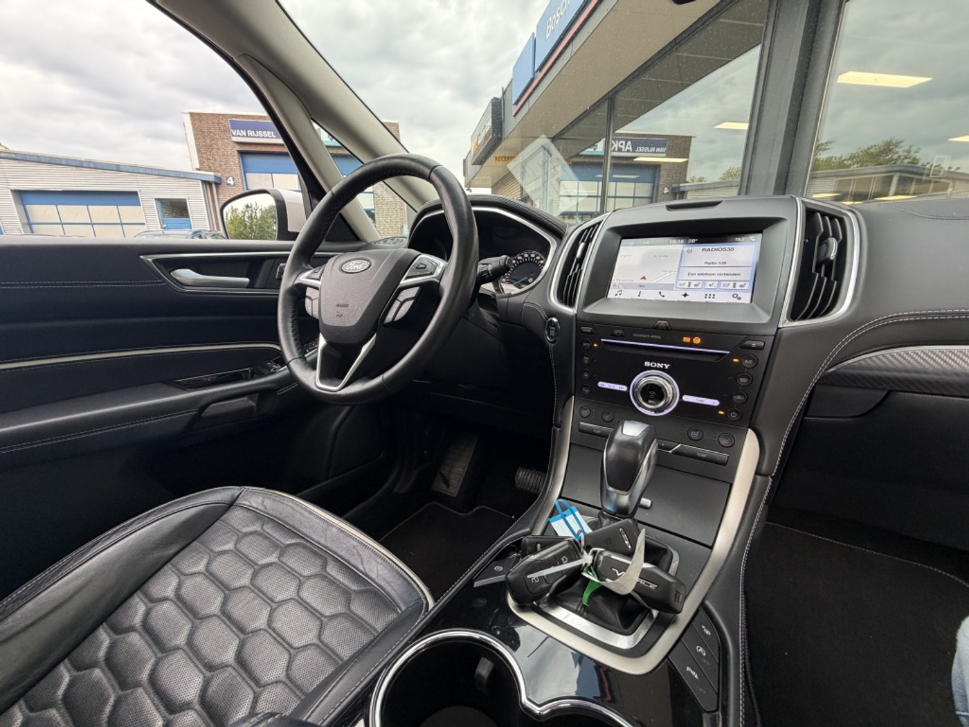 Foto van Ford S-max