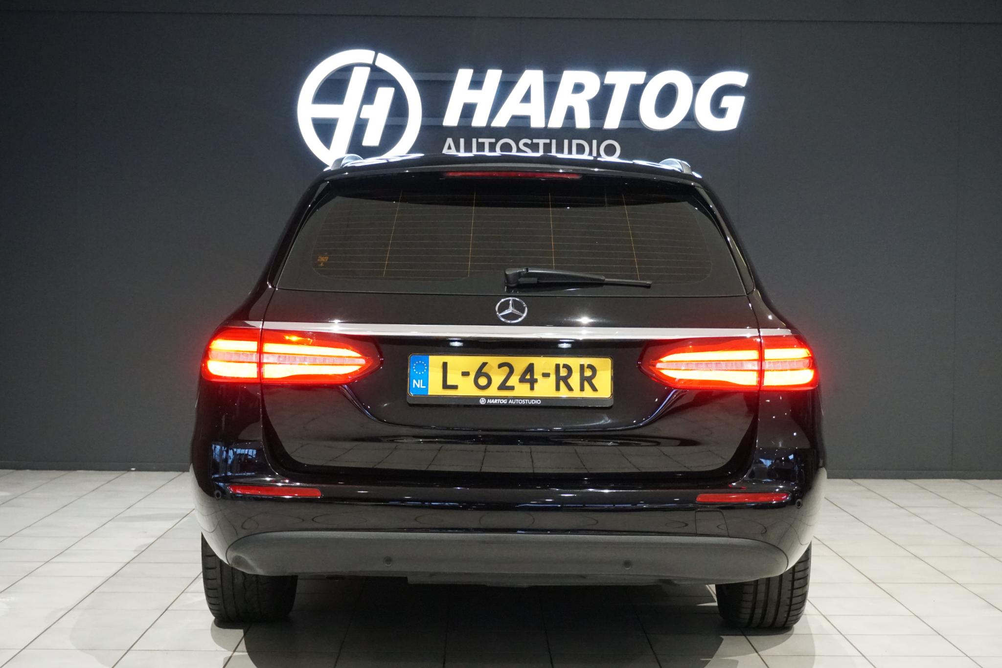 Foto van Mercedes-Benz E 200