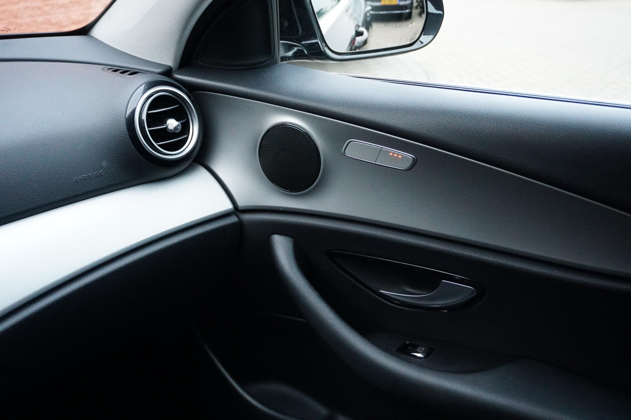 Foto van Mercedes-Benz E 200