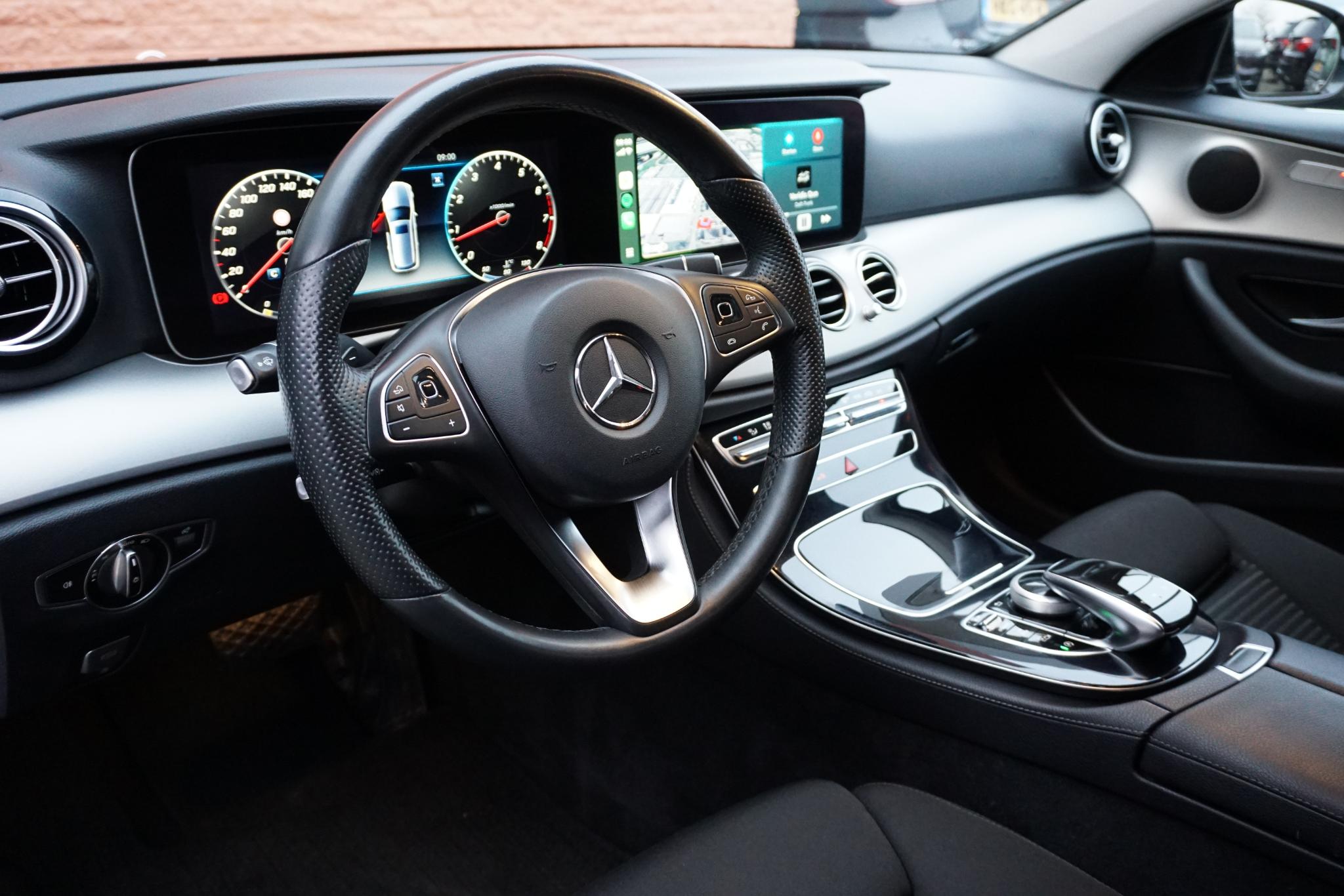 Foto van Mercedes-Benz E 200