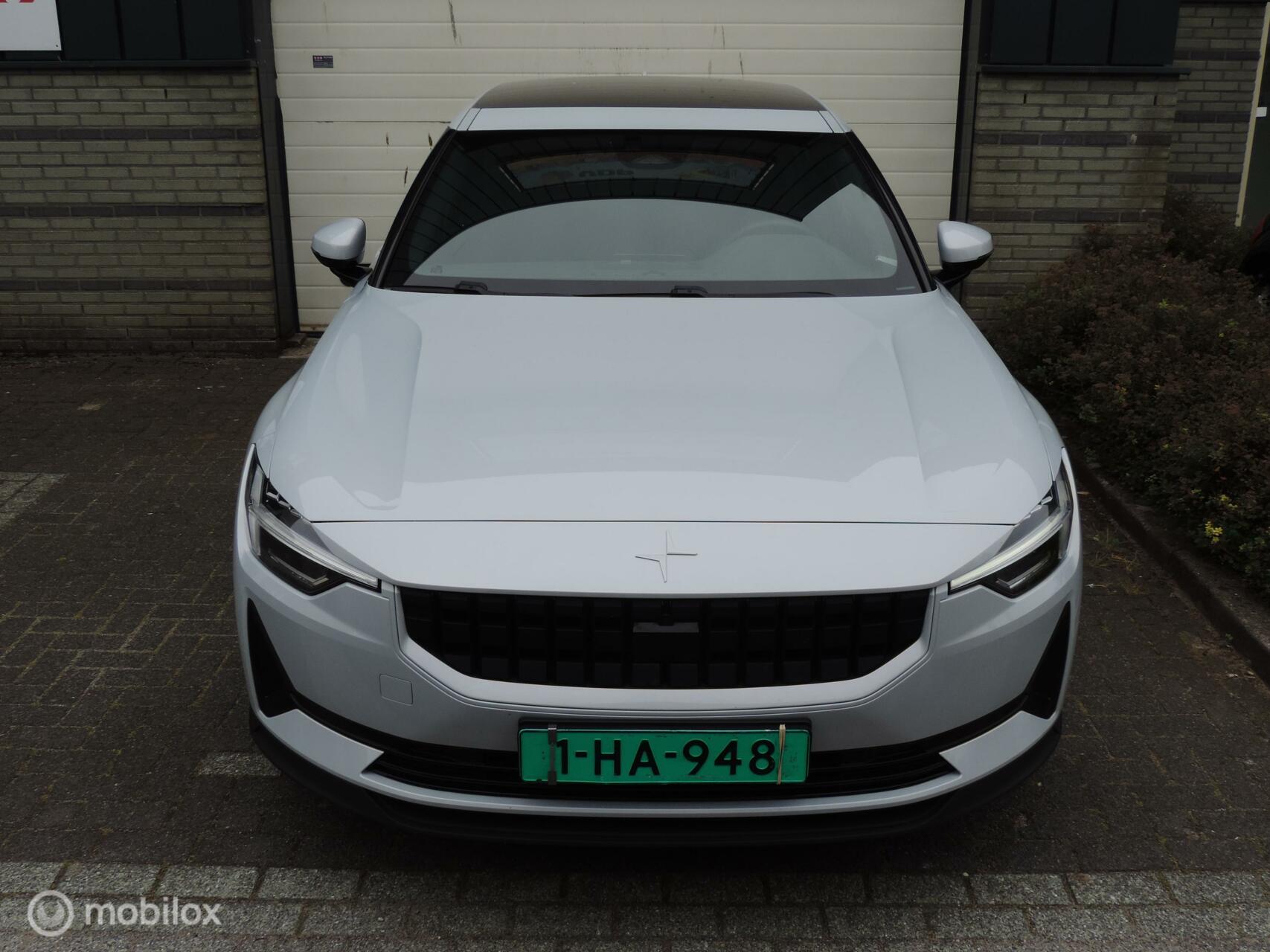 Foto van Polestar 2