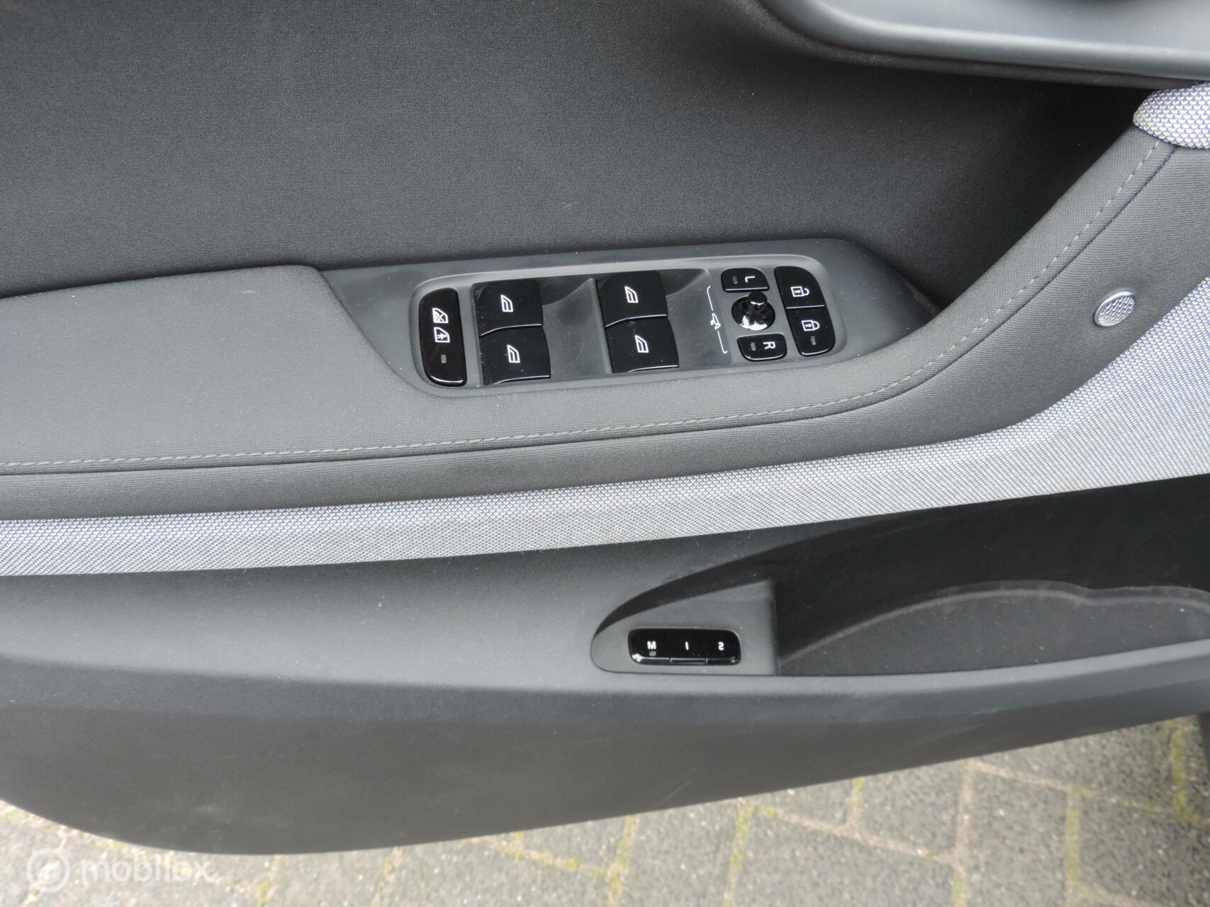 Foto van Polestar 2