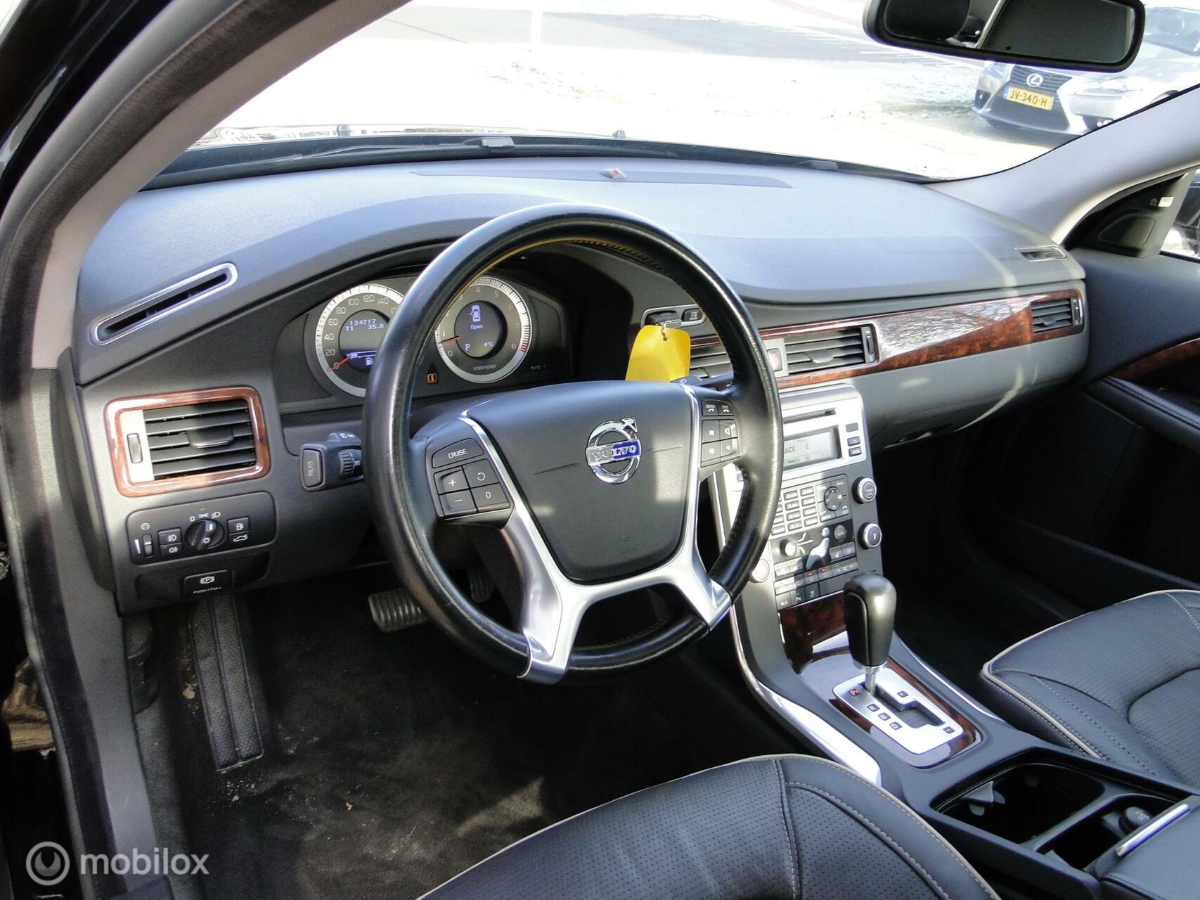 Foto van Volvo S80