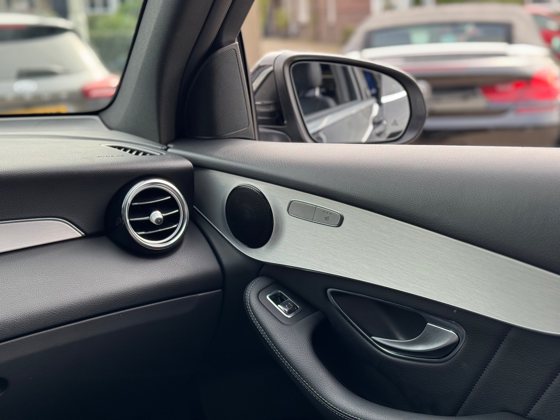 Foto van Mercedes-Benz GLC 250 4Matic