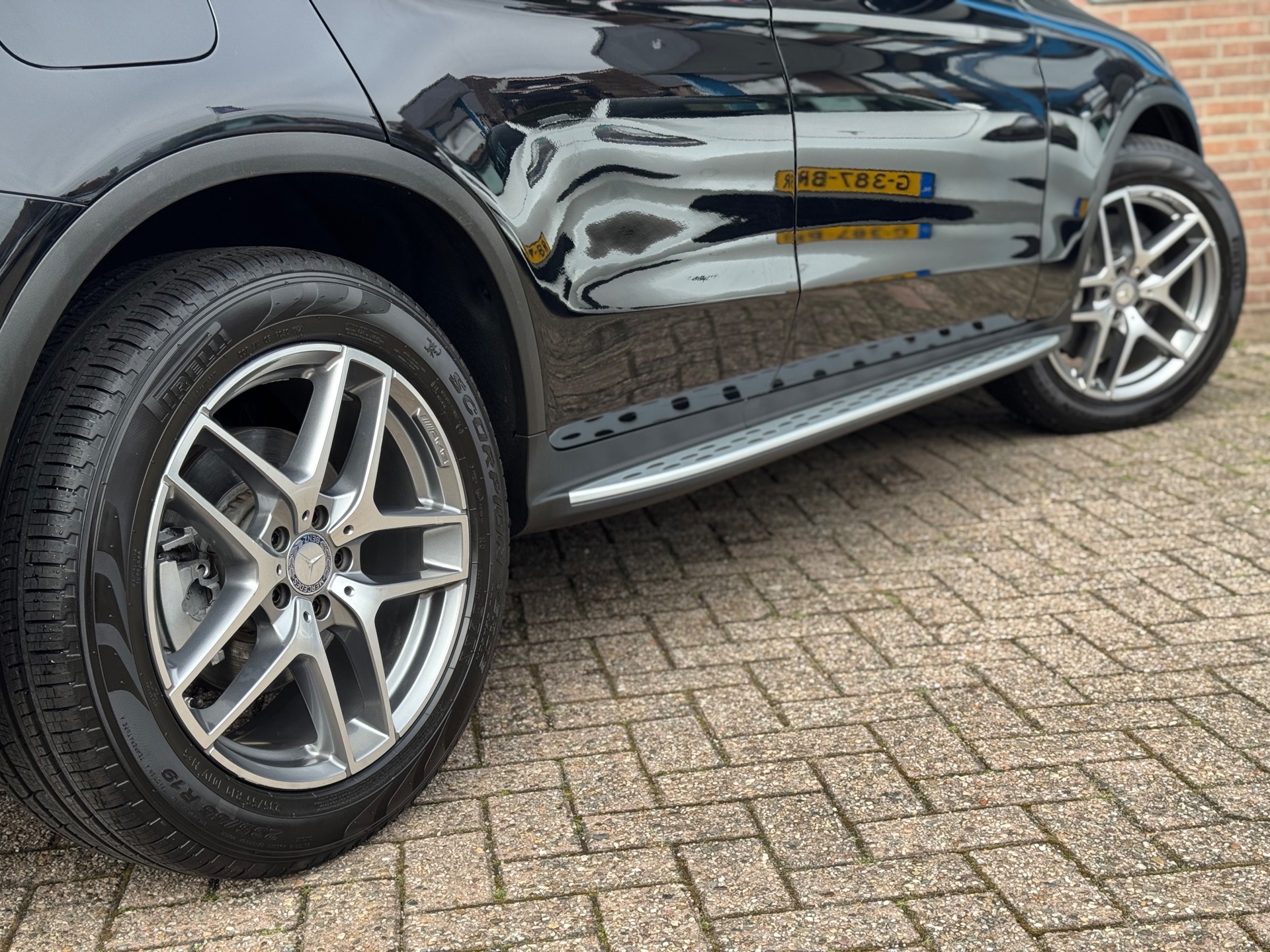 Foto van Mercedes-Benz GLC 250 4Matic