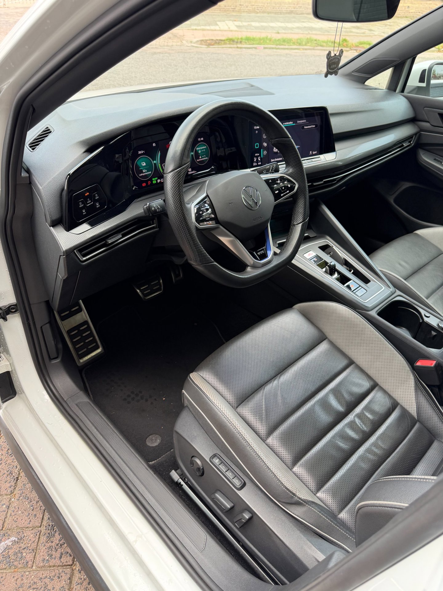 Foto van Volkswagen Golf GTE