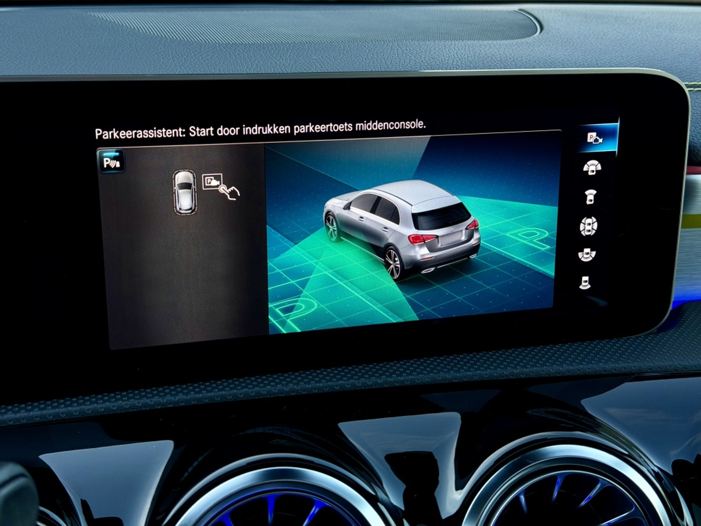 Foto van Mercedes-Benz A 200