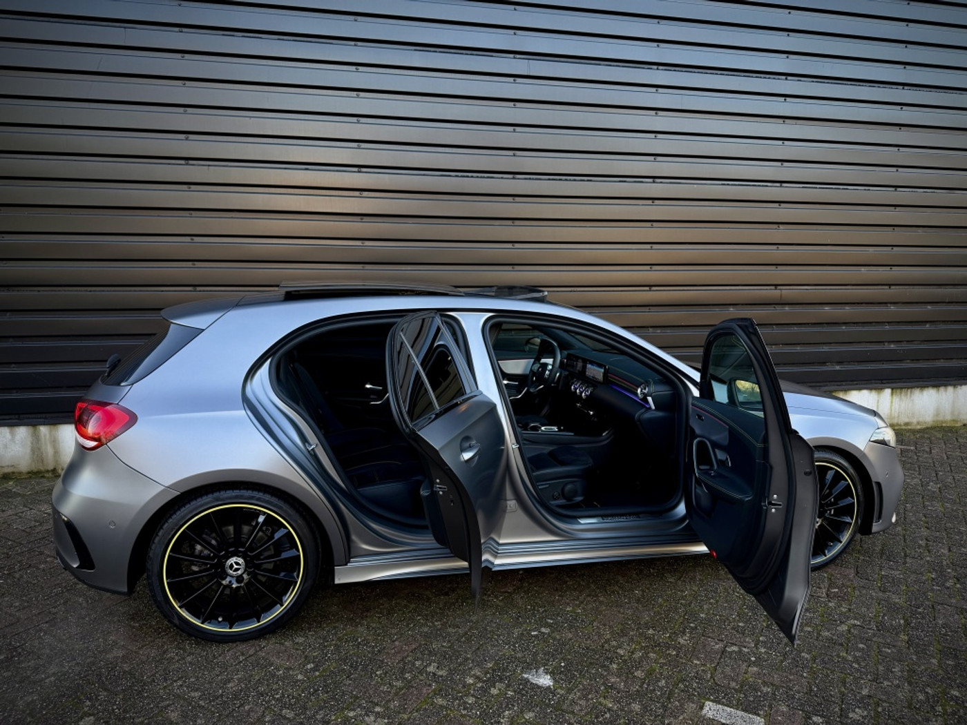 Foto van Mercedes-Benz A 200
