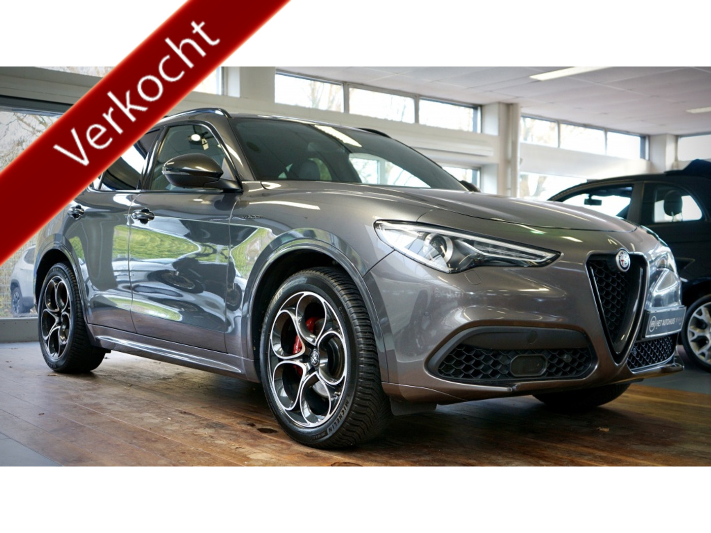 Alfa Romeo Stelvio 2.0 T AWD Veloce 2020 - voorkant