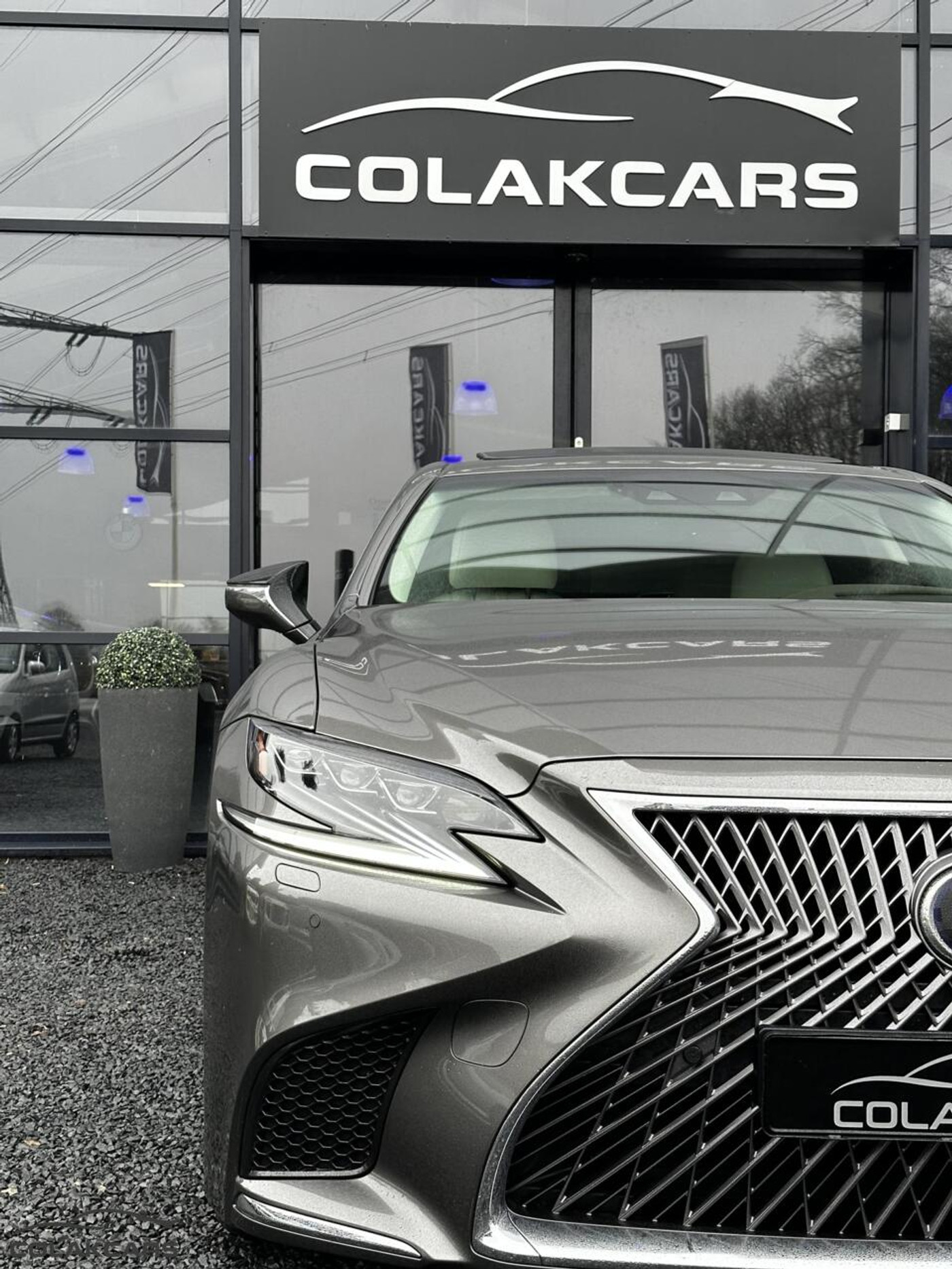 Foto van Lexus LS