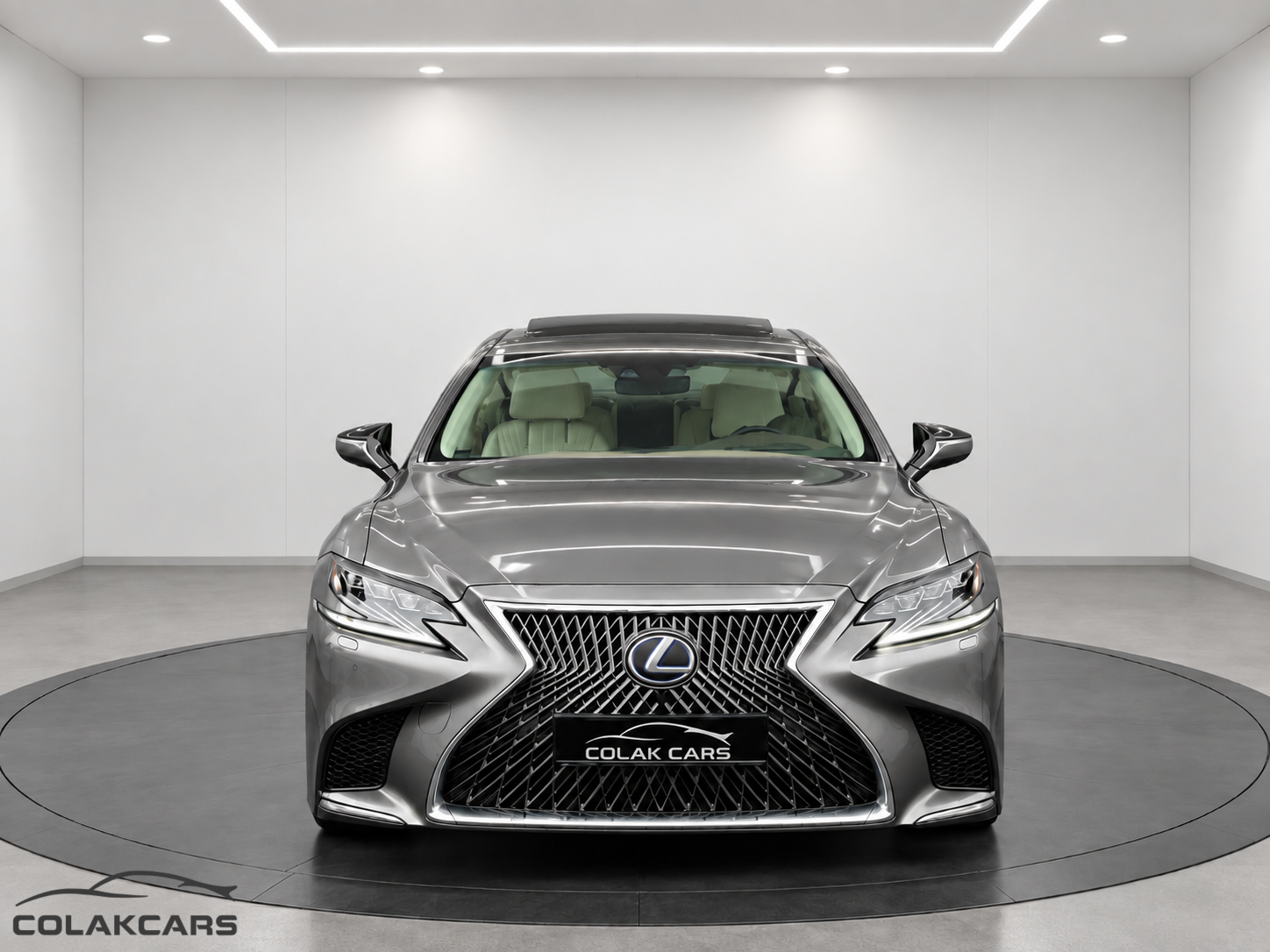 Foto van Lexus LS
