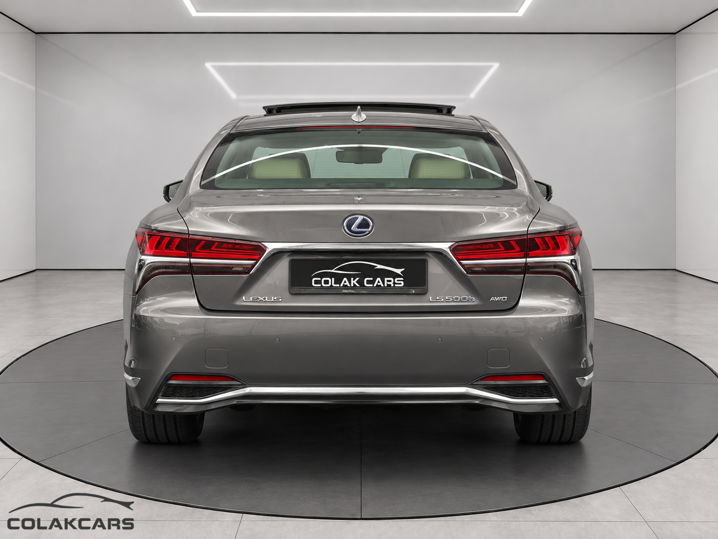 Foto van Lexus LS
