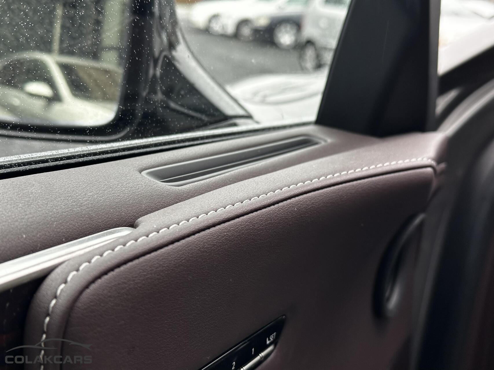 Foto van Lexus LS