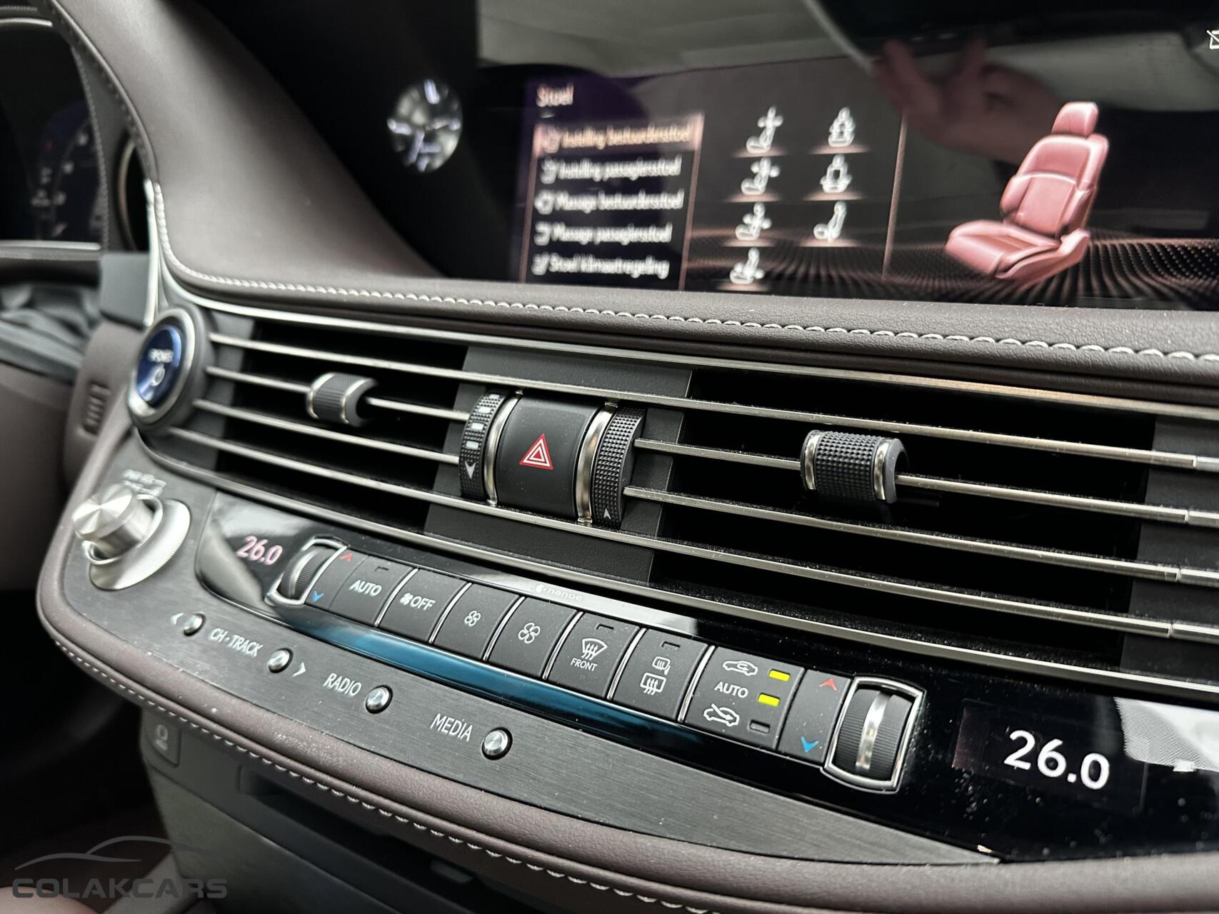 Foto van Lexus LS