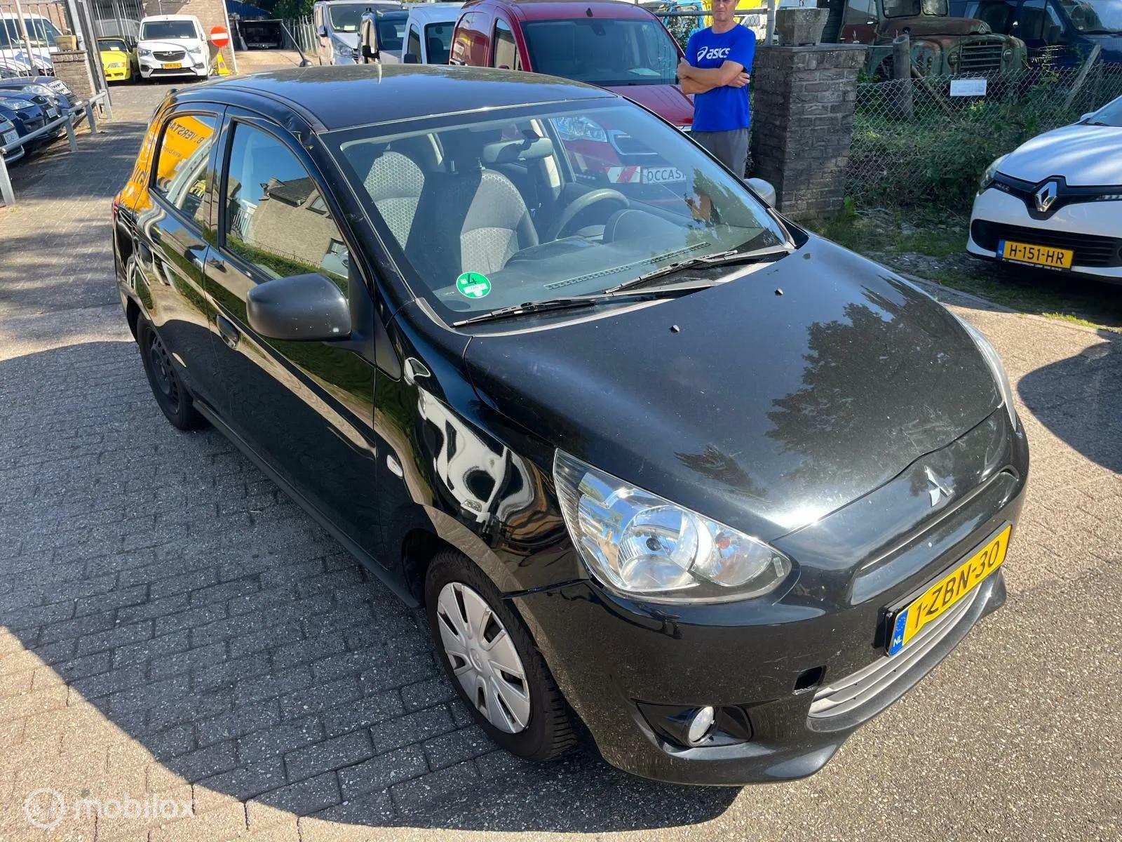 Foto van Mitsubishi Space Star