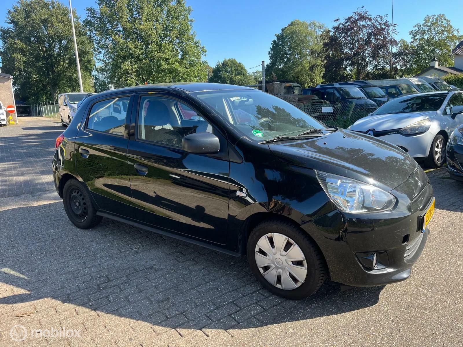 Foto van Mitsubishi Space Star