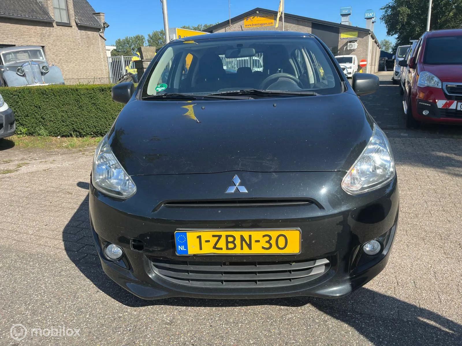 Foto van Mitsubishi Space Star