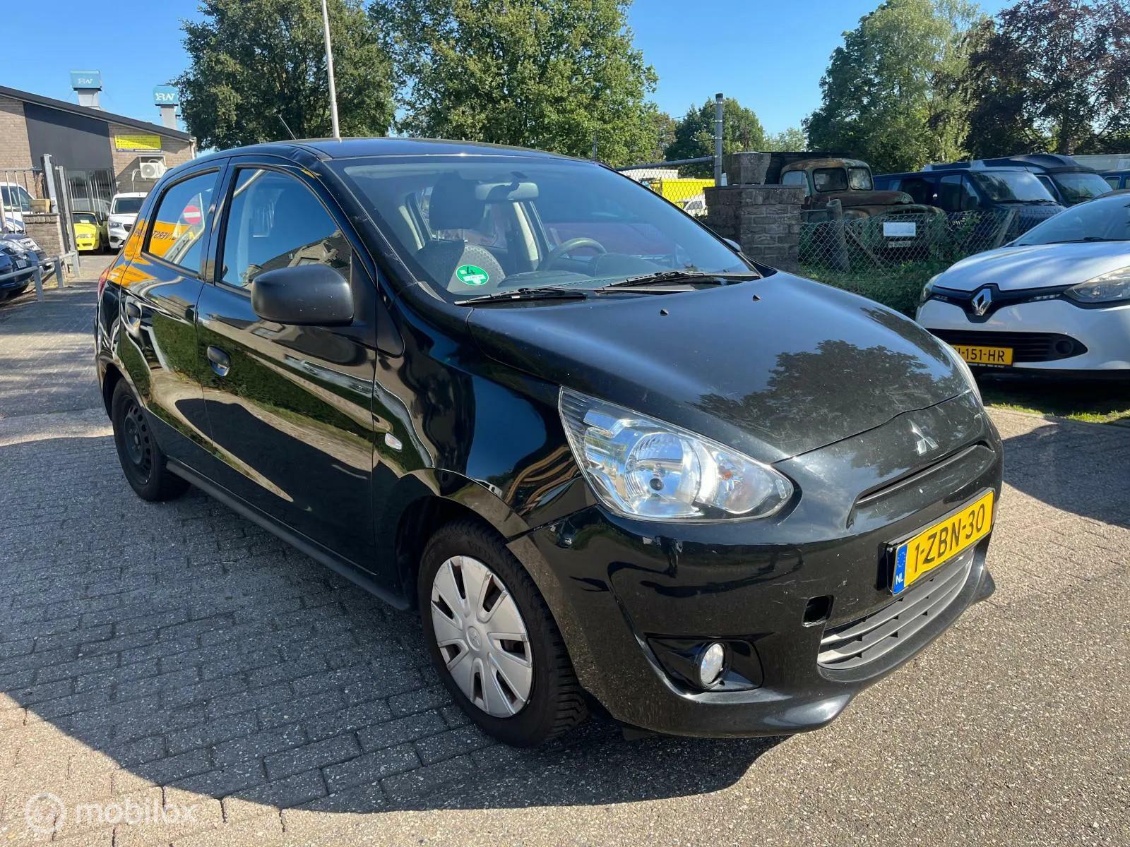 Foto van Mitsubishi Space Star