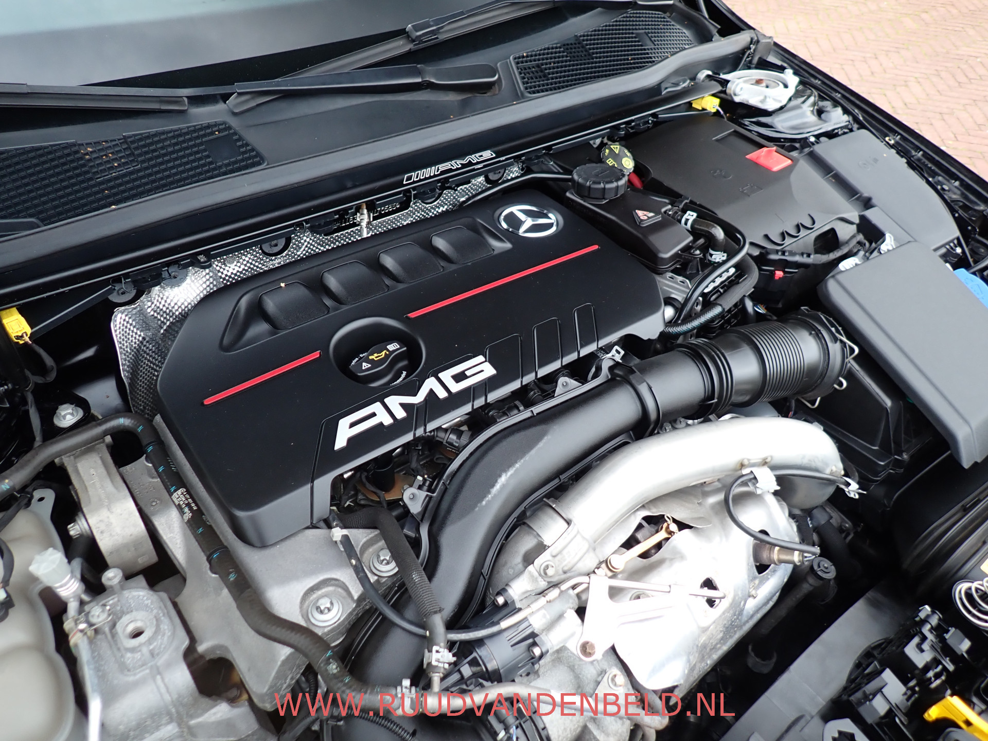 Foto van Mercedes-Benz AMG Cla 35