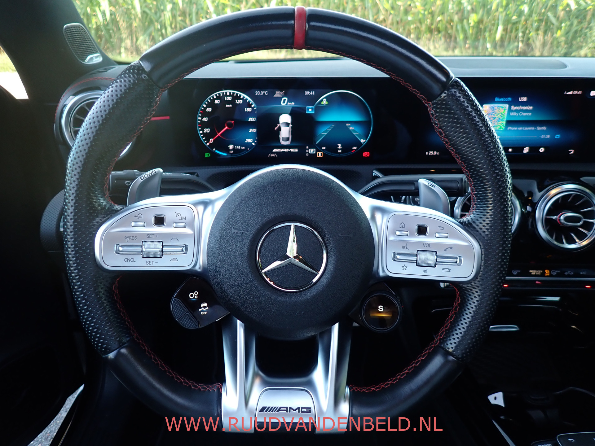 Foto van Mercedes-Benz AMG Cla 35