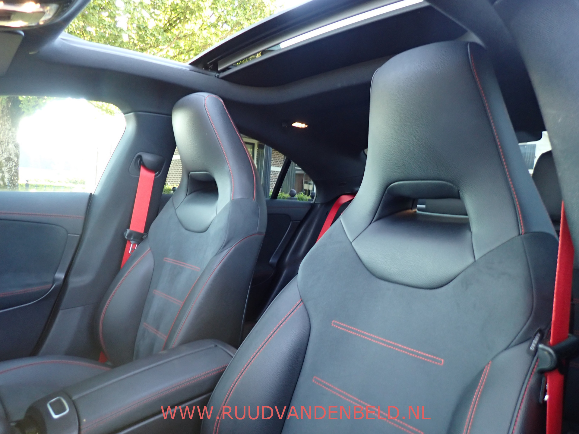 Foto van Mercedes-Benz AMG Cla 35