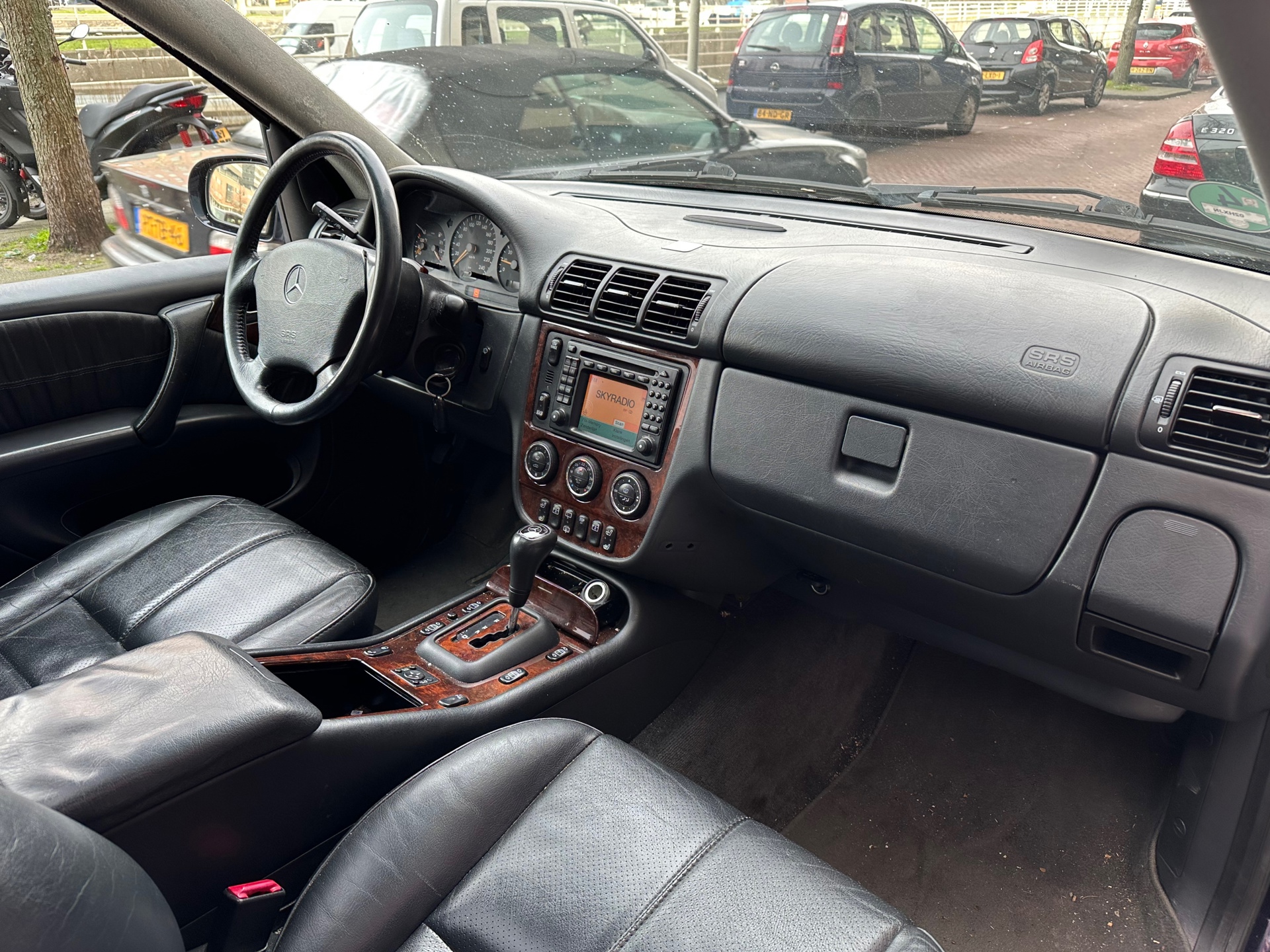 Foto van Mercedes-Benz ML 320