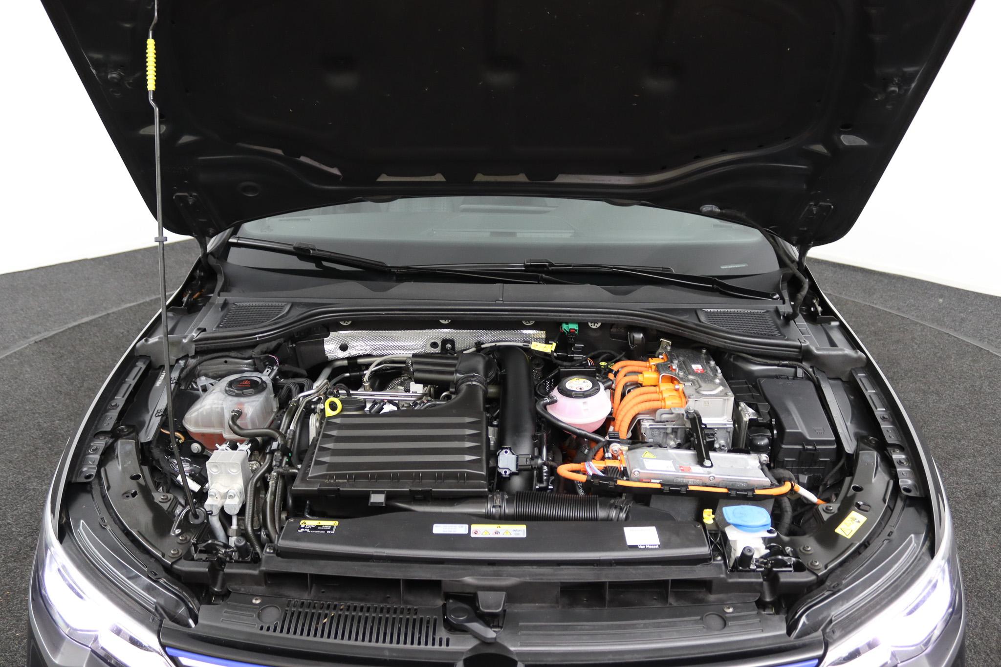 Foto van Volkswagen Golf GTE