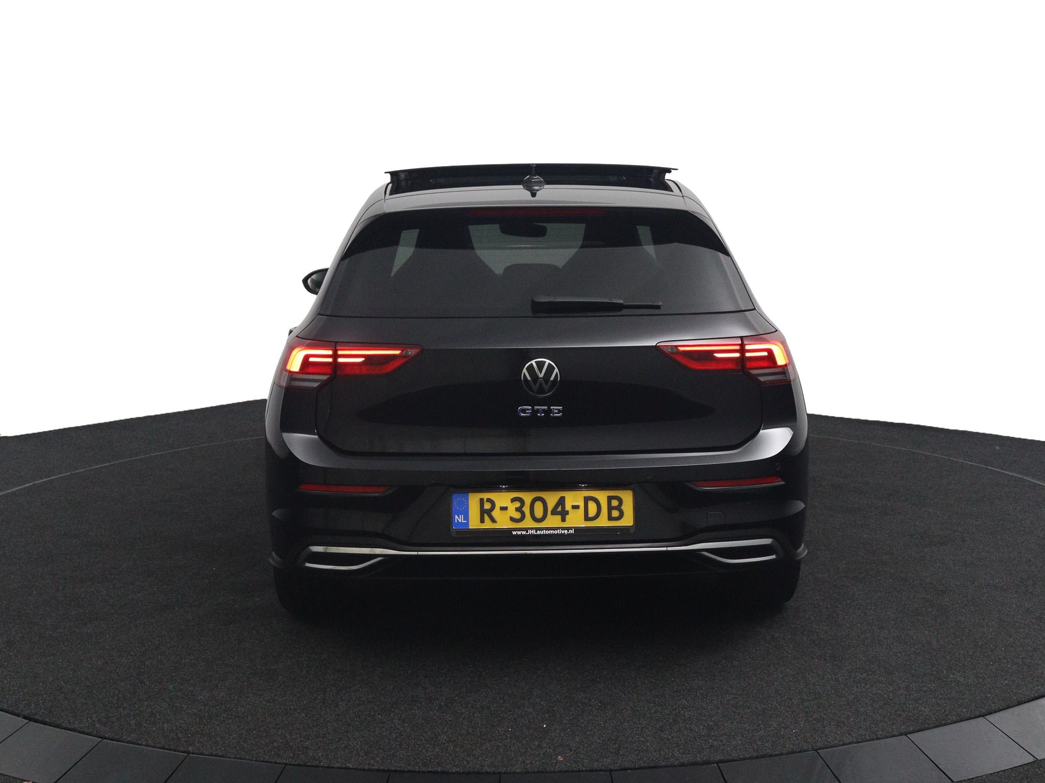 Foto van Volkswagen Golf GTE