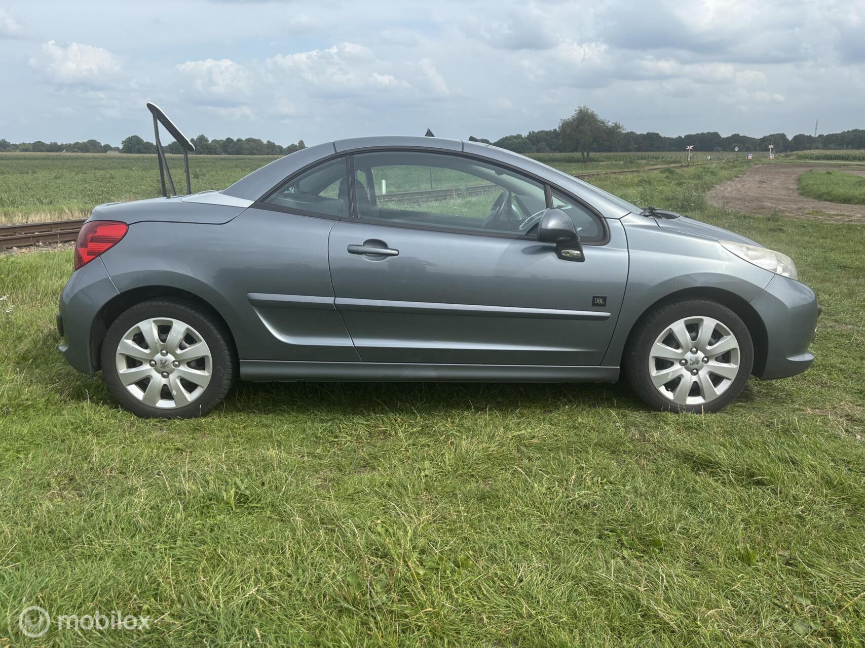 Foto van Peugeot 207 CC