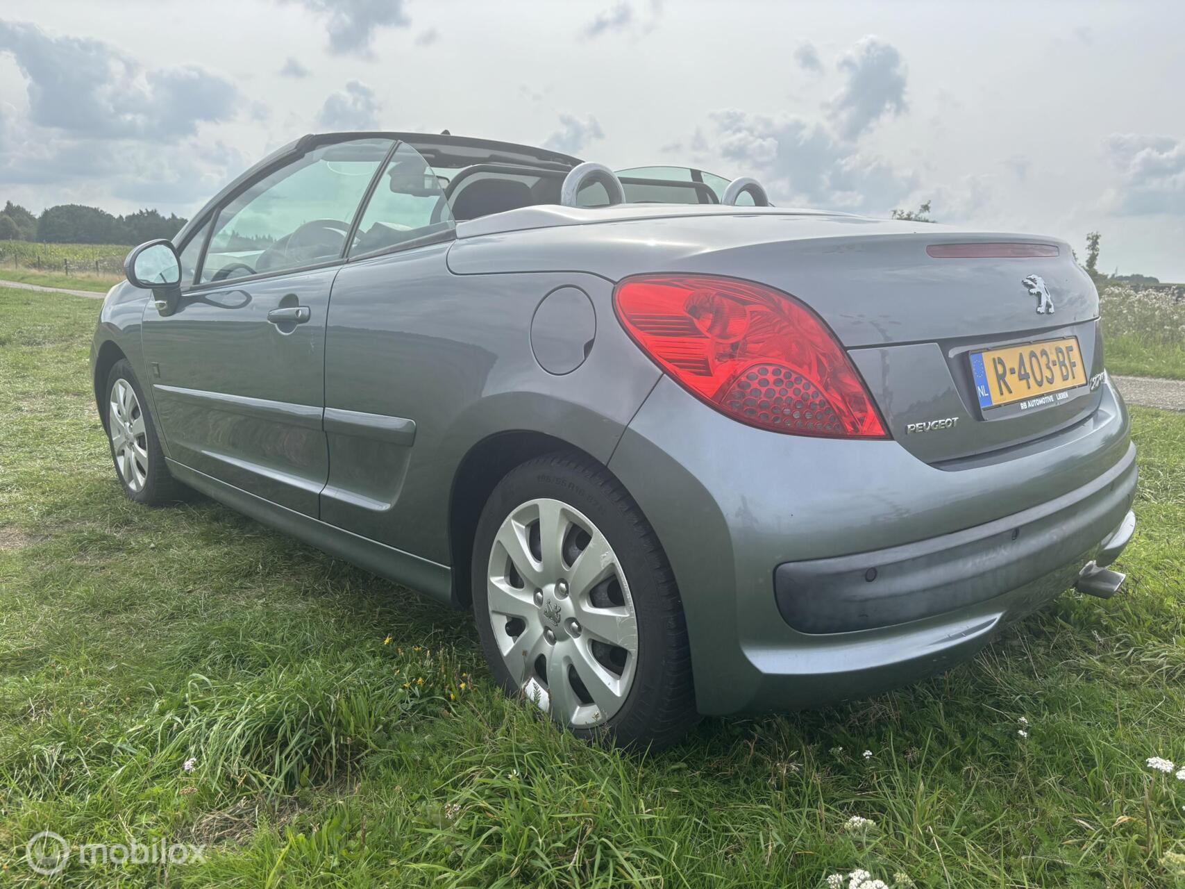 Foto van Peugeot 207 CC