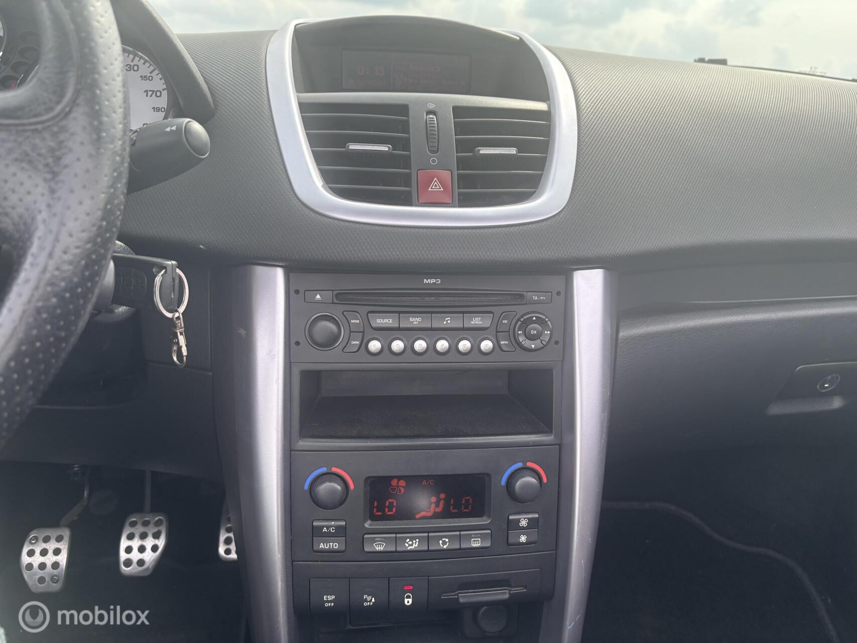 Foto van Peugeot 207 CC