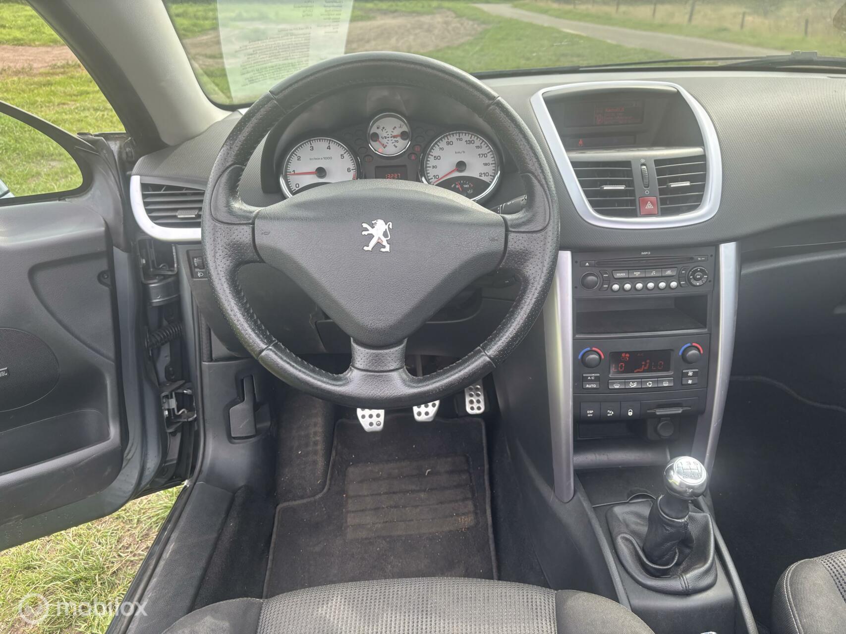 Foto van Peugeot 207 CC