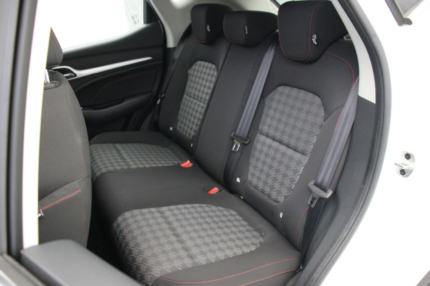 Foto van MG MG ZS Ev