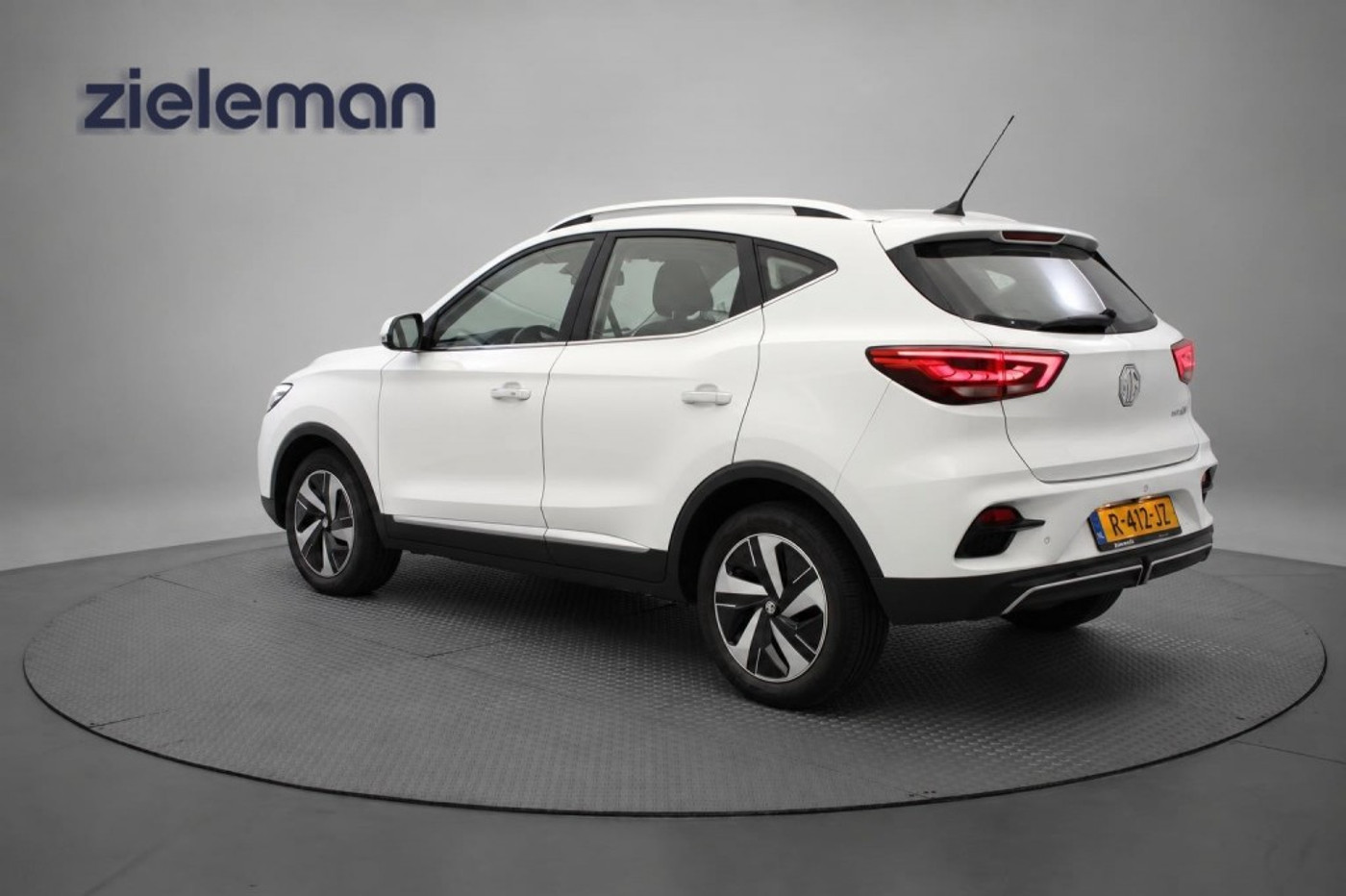 Foto van MG MG ZS Ev