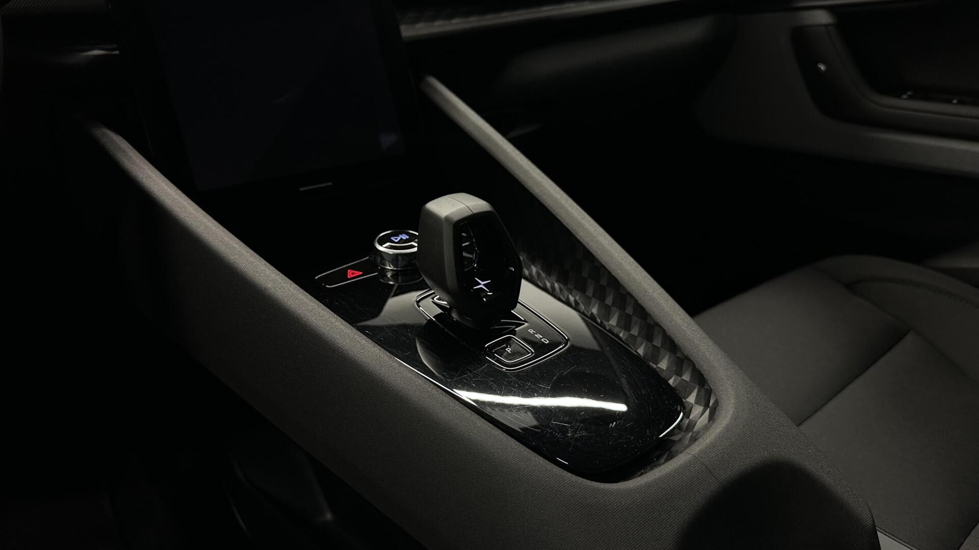 Foto van Polestar 2