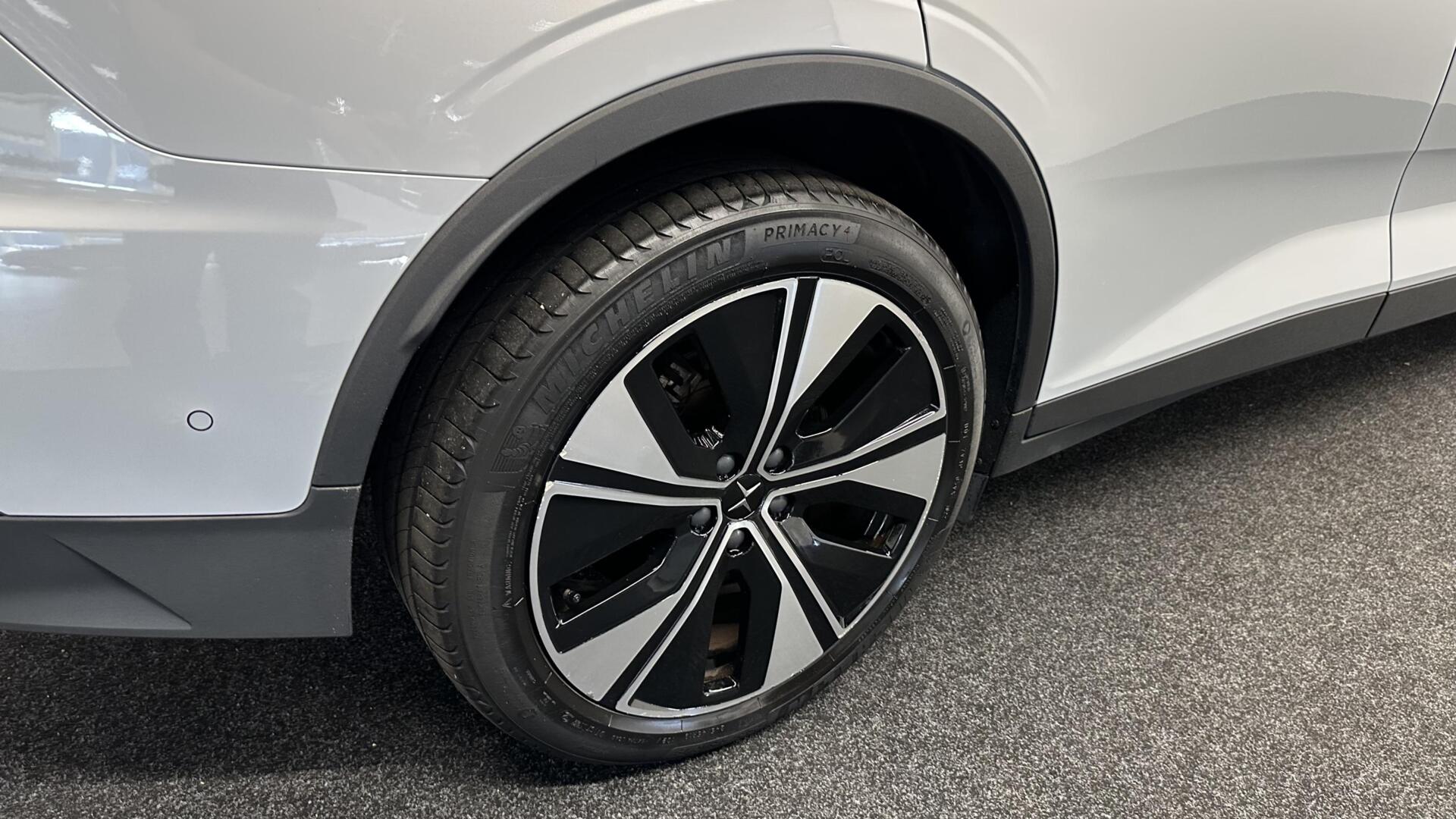 Foto van Polestar 2