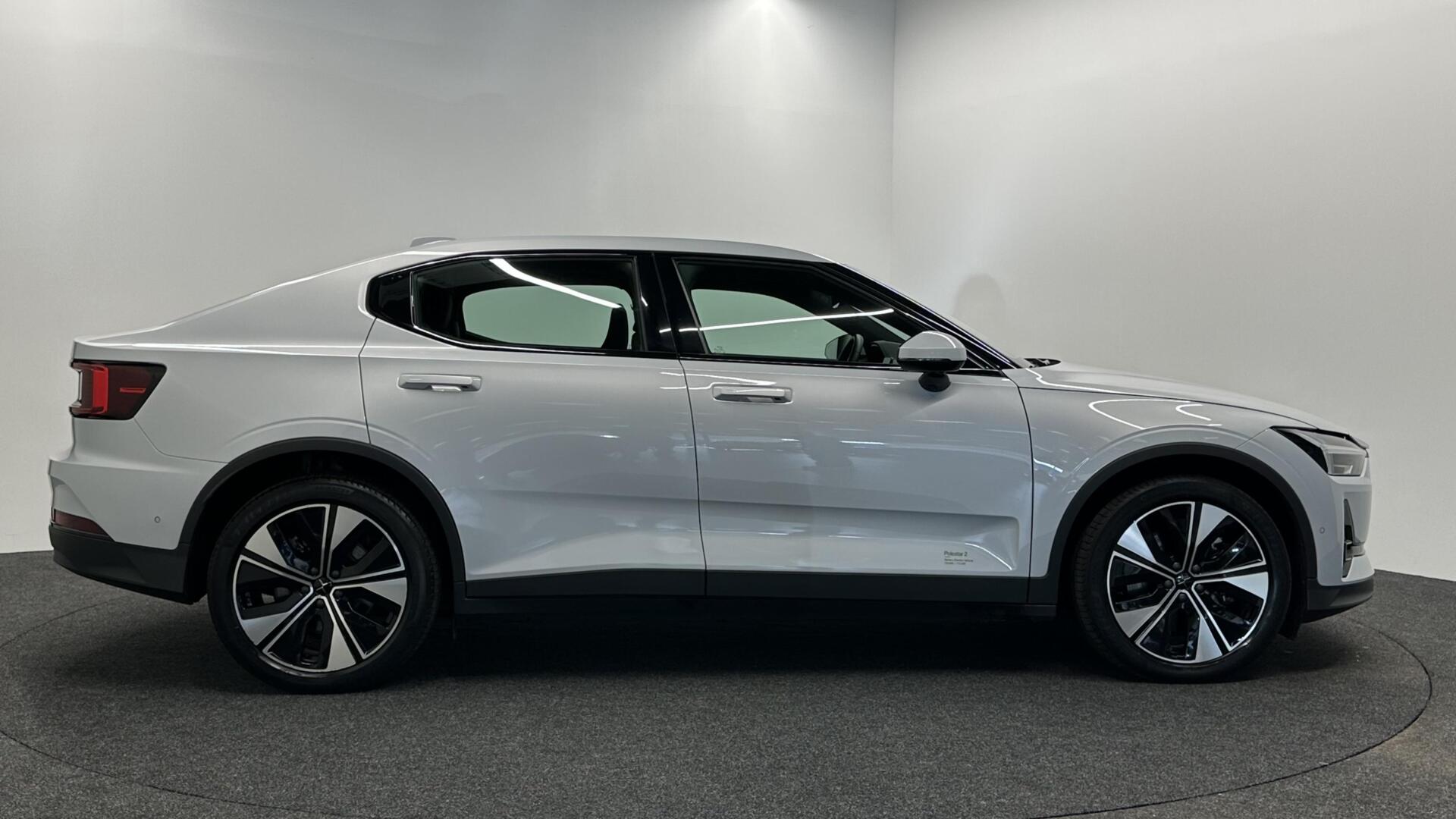 Foto van Polestar 2