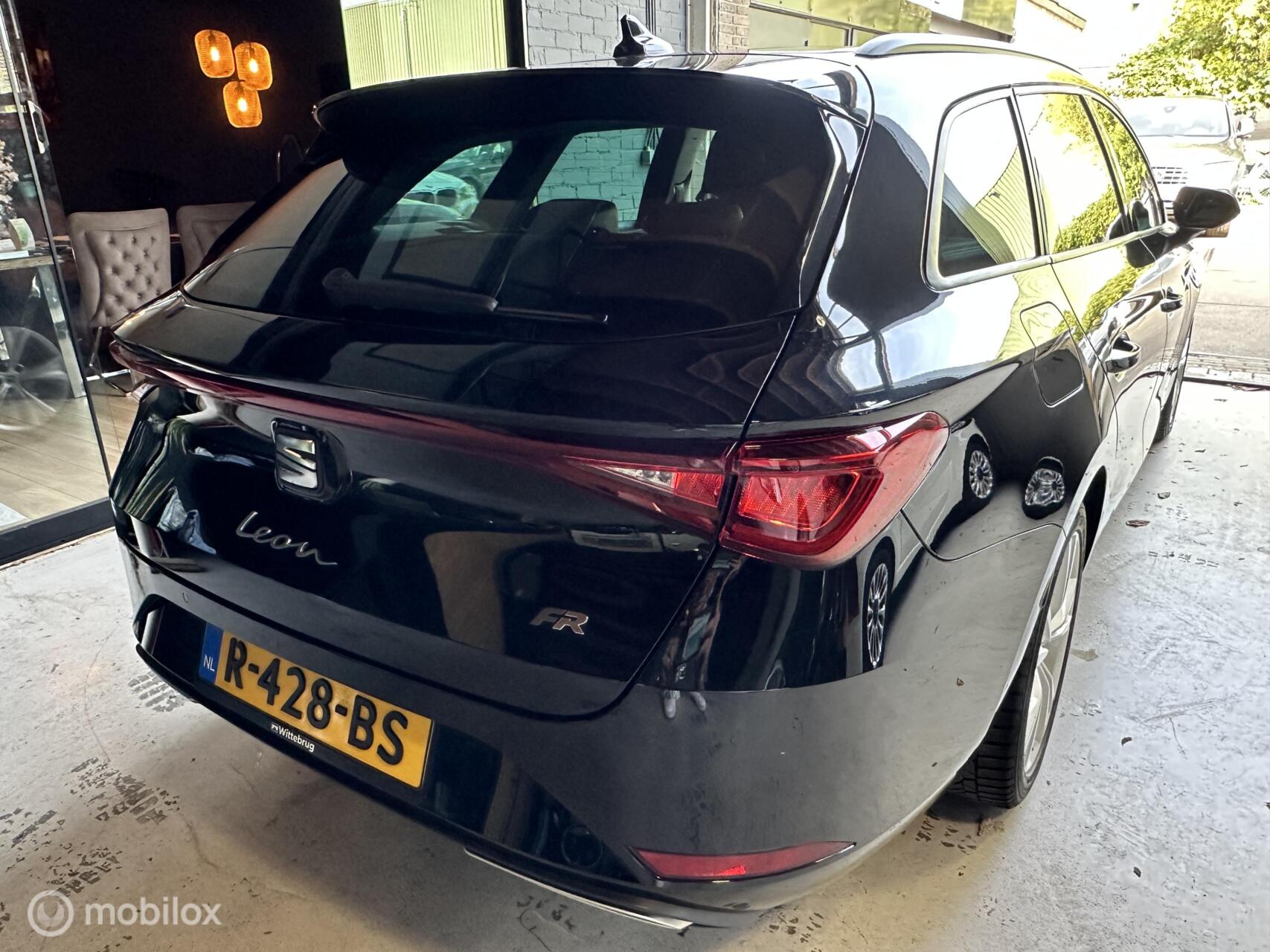 Foto van Seat Leon Sportstourer