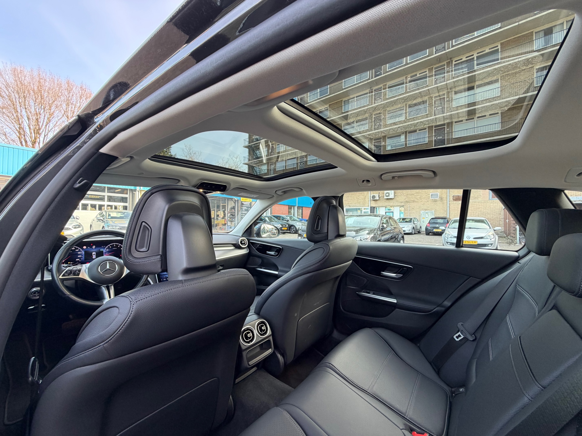 Foto van Mercedes-Benz C 200