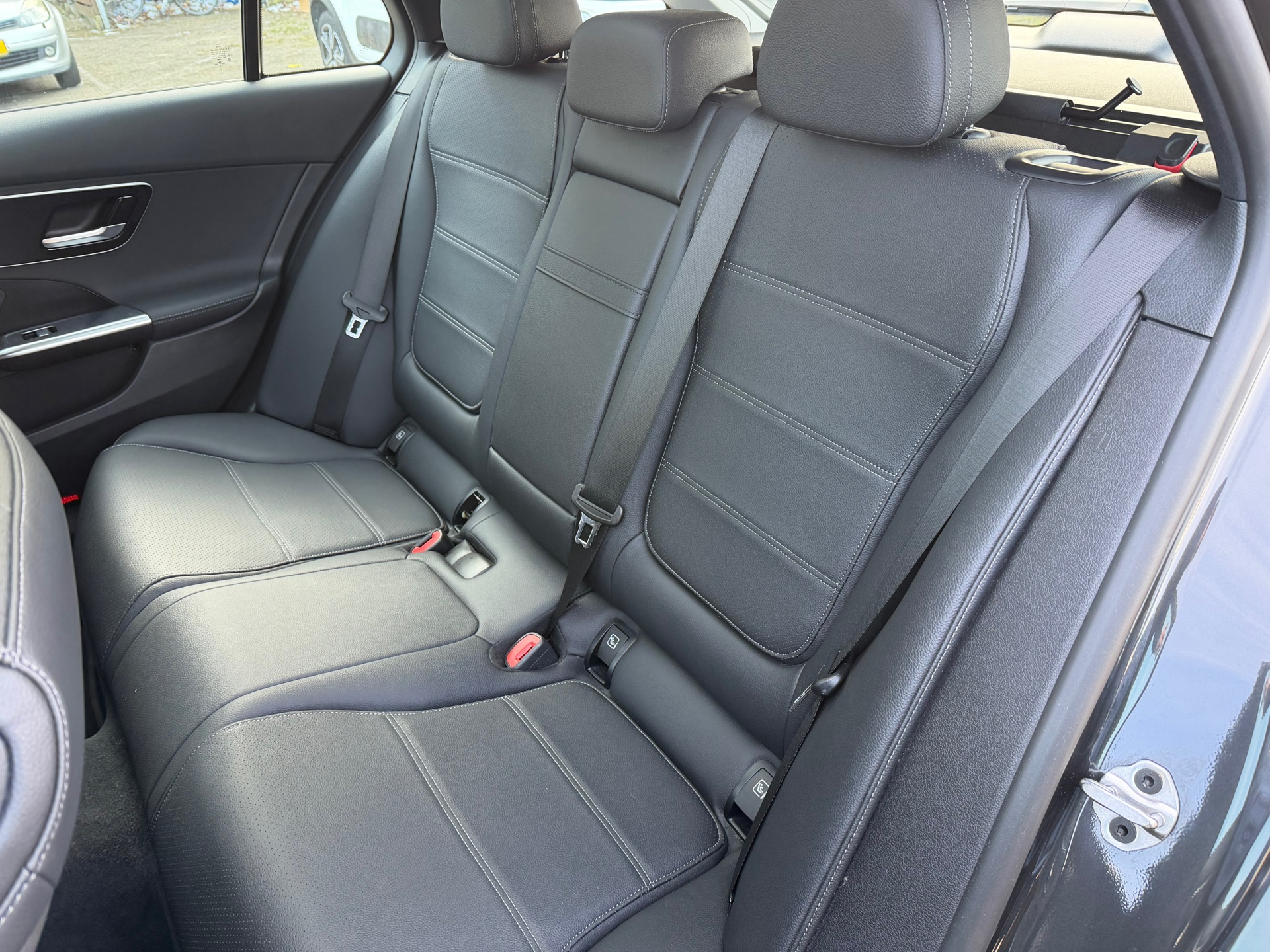 Foto van Mercedes-Benz C 200