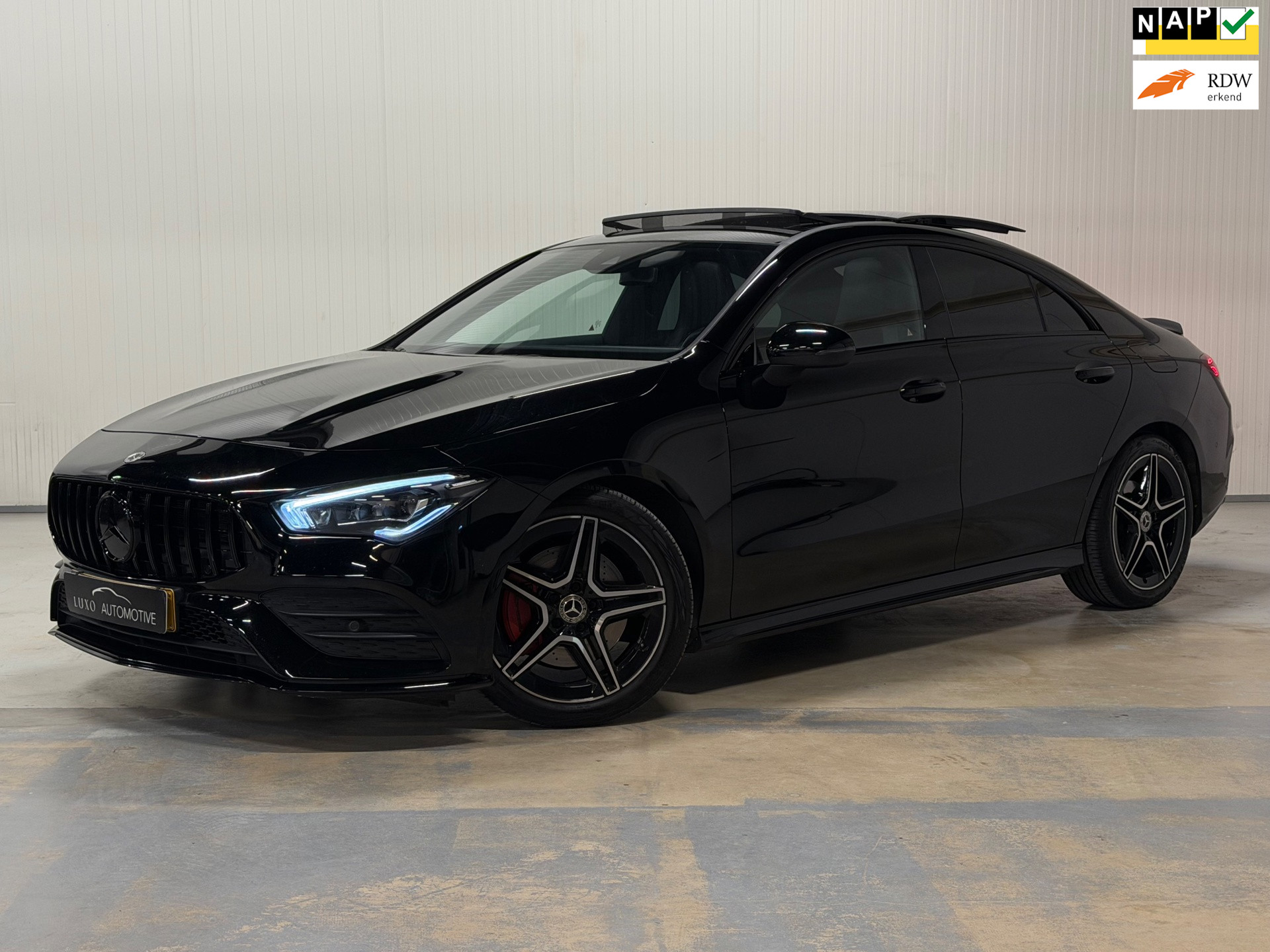 Mercedes-Benz Cla 200 200 AMG Line 2022 - voorkant