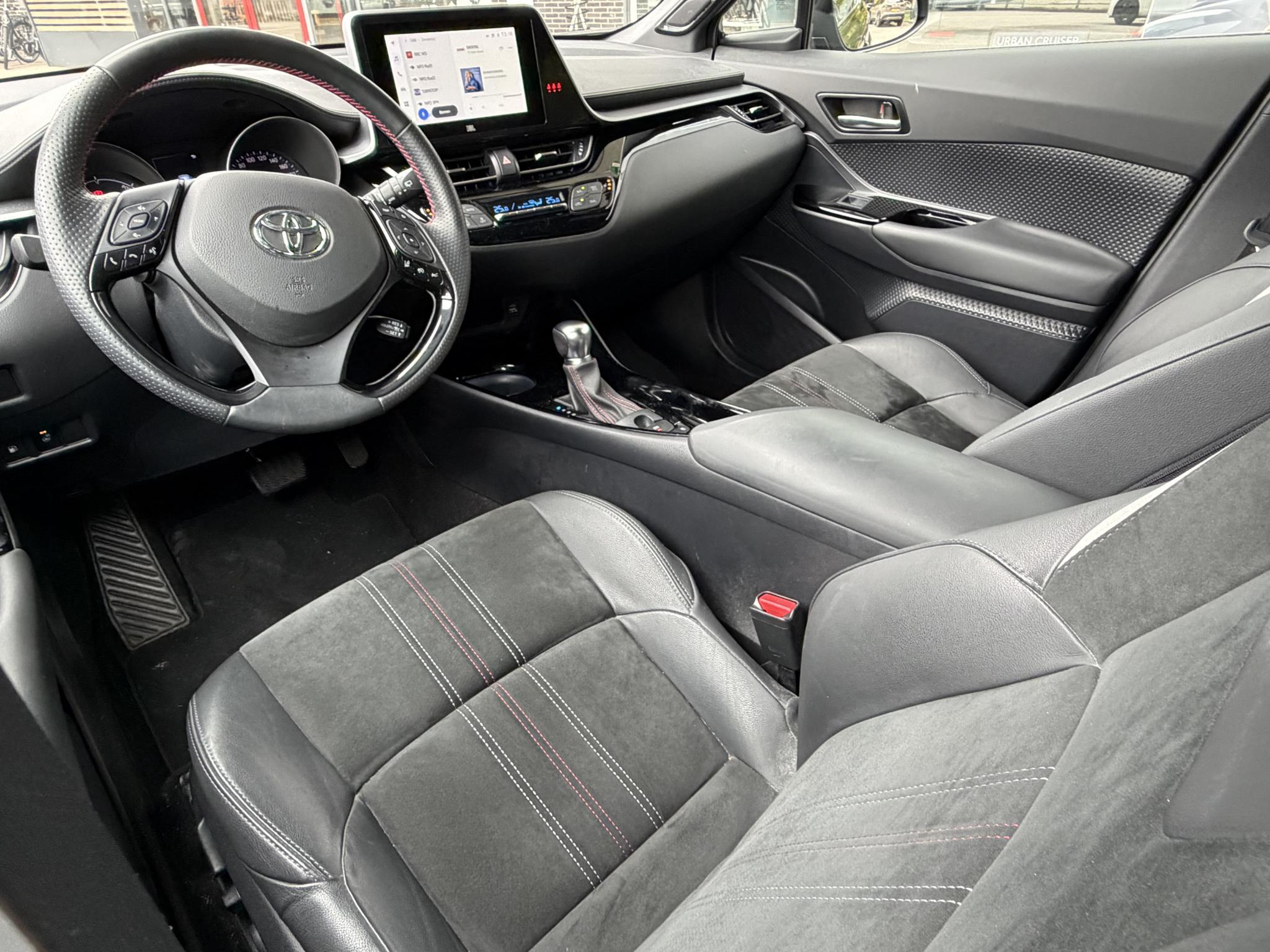 Foto van Toyota Toyota C-hr