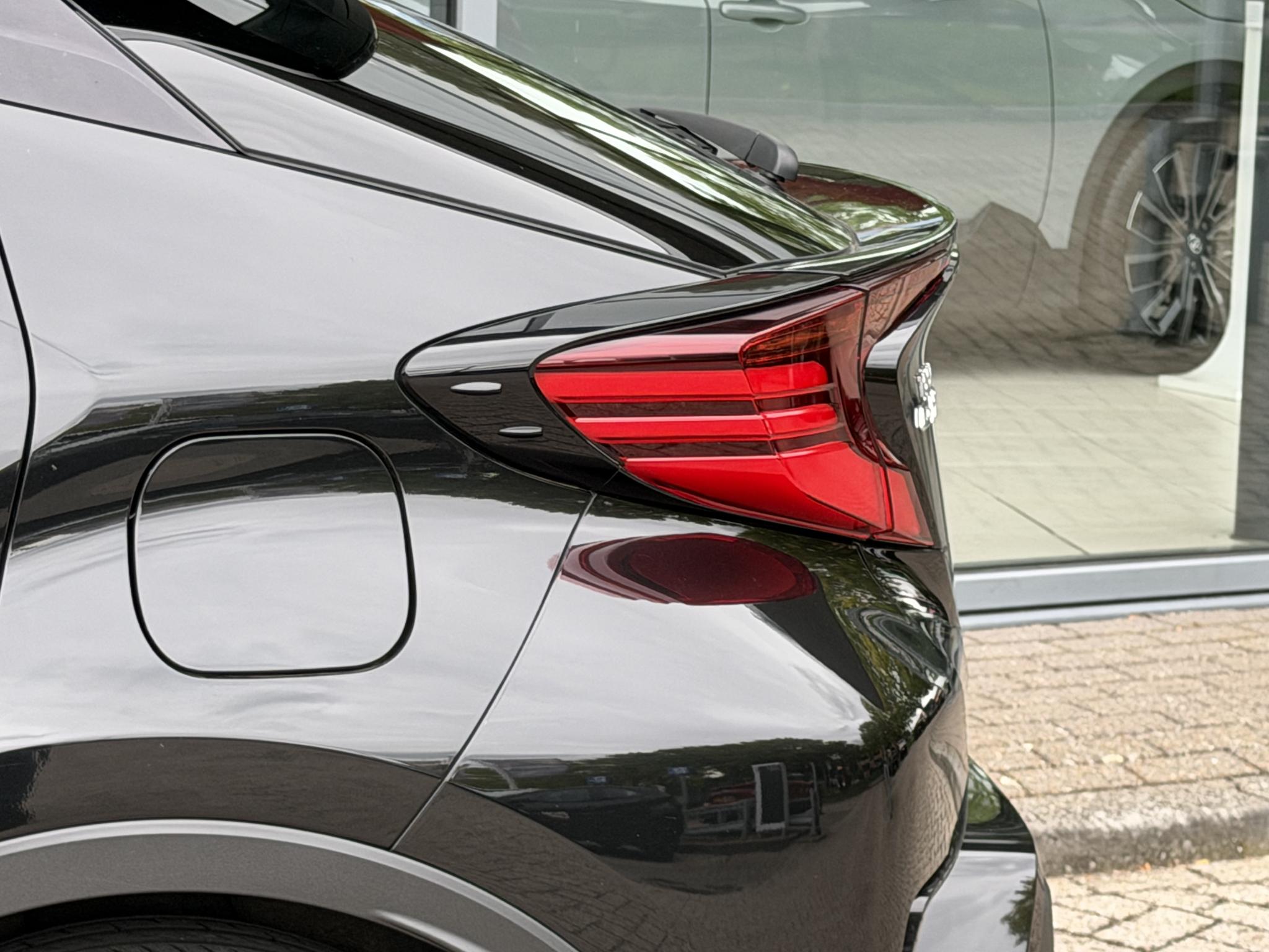 Foto van Toyota Toyota C-hr