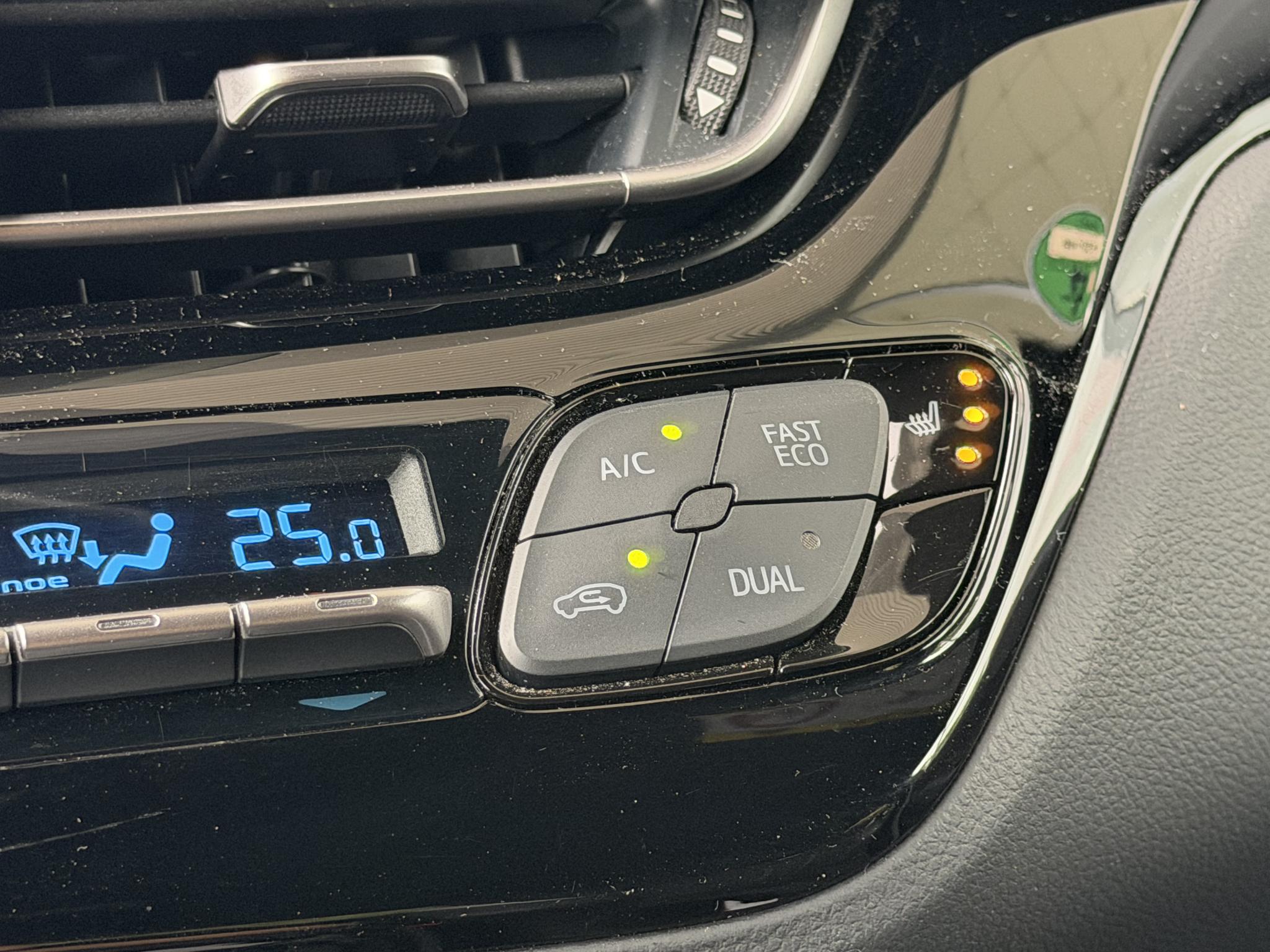 Foto van Toyota Toyota C-hr