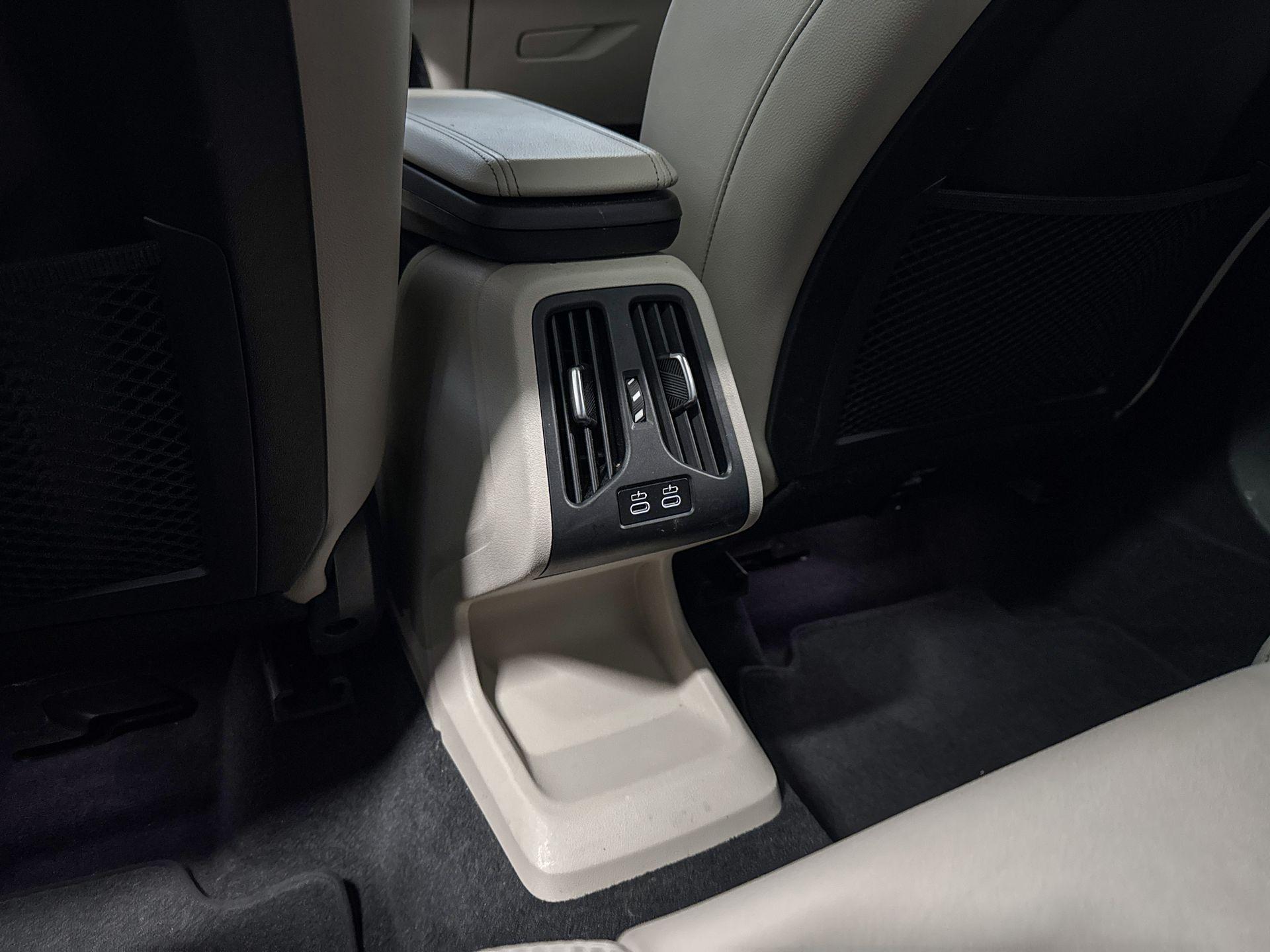 Foto van BMW 223i Active Tourer